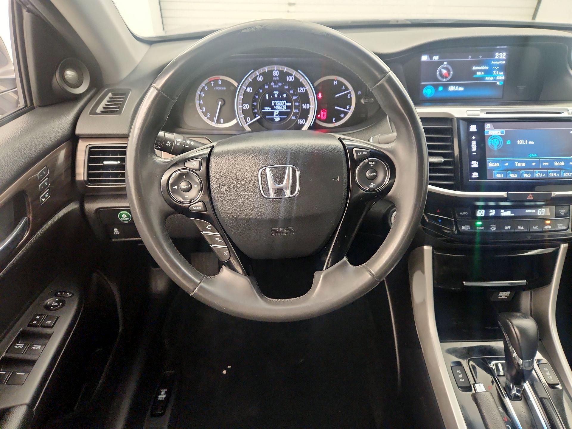 Thumbnail: 2017 Honda Accord - 10