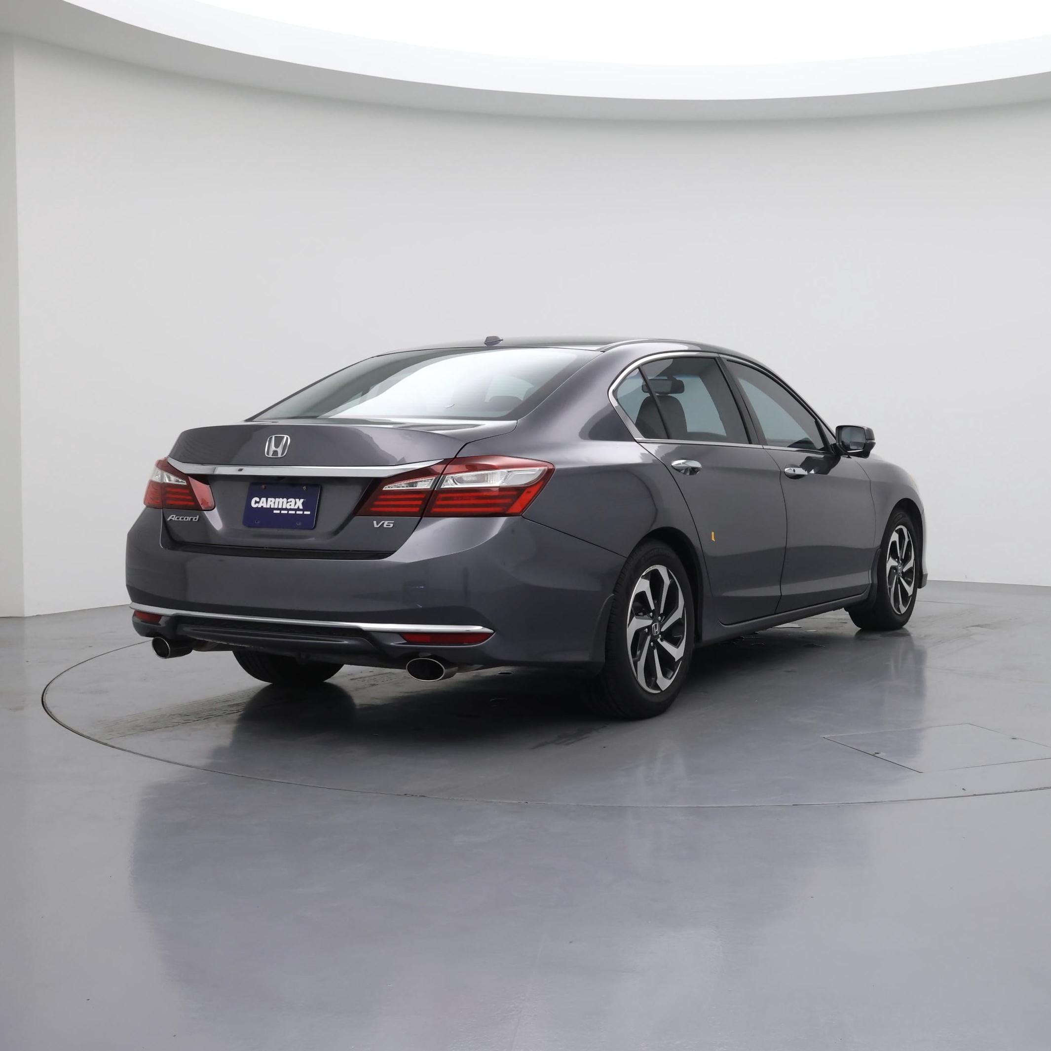 Thumbnail: 2017 Honda Accord - 8