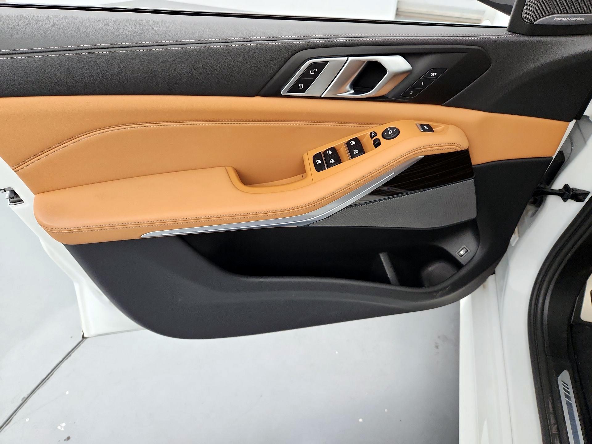 Thumbnail: 2023 BMW X5 - 12