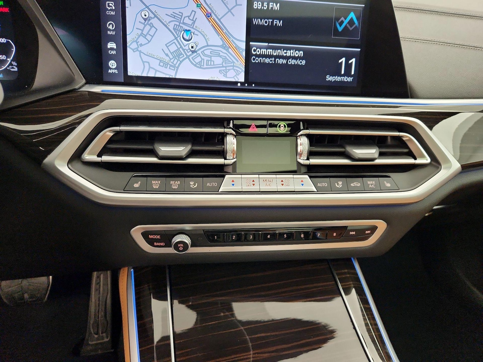 2023 BMW X5 45e - Photo 18
