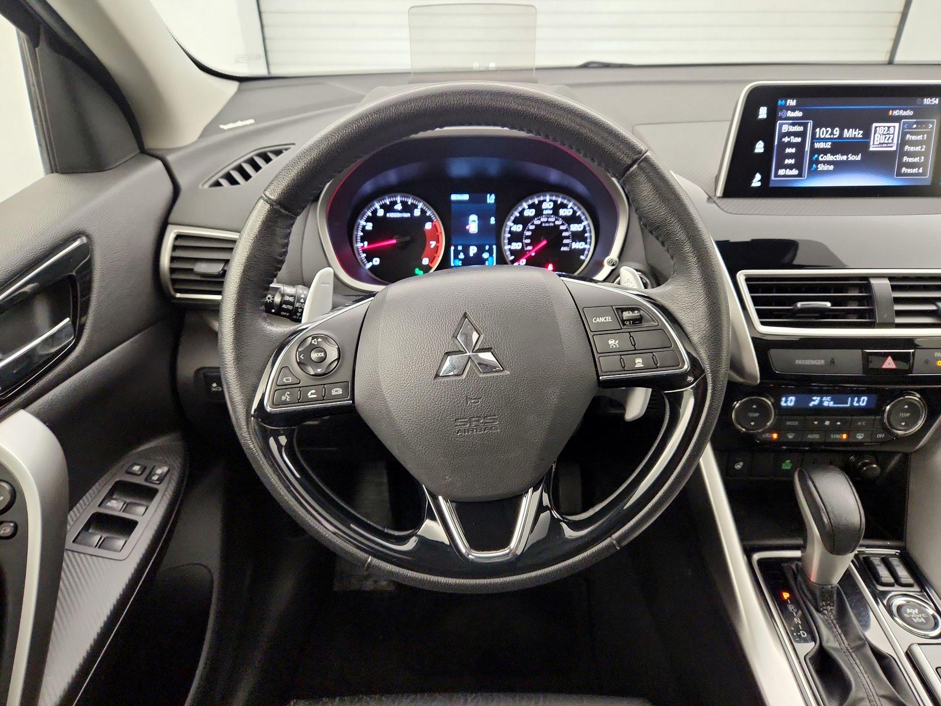 Thumbnail: 2018 Mitsubishi Eclipse Cross - 10
