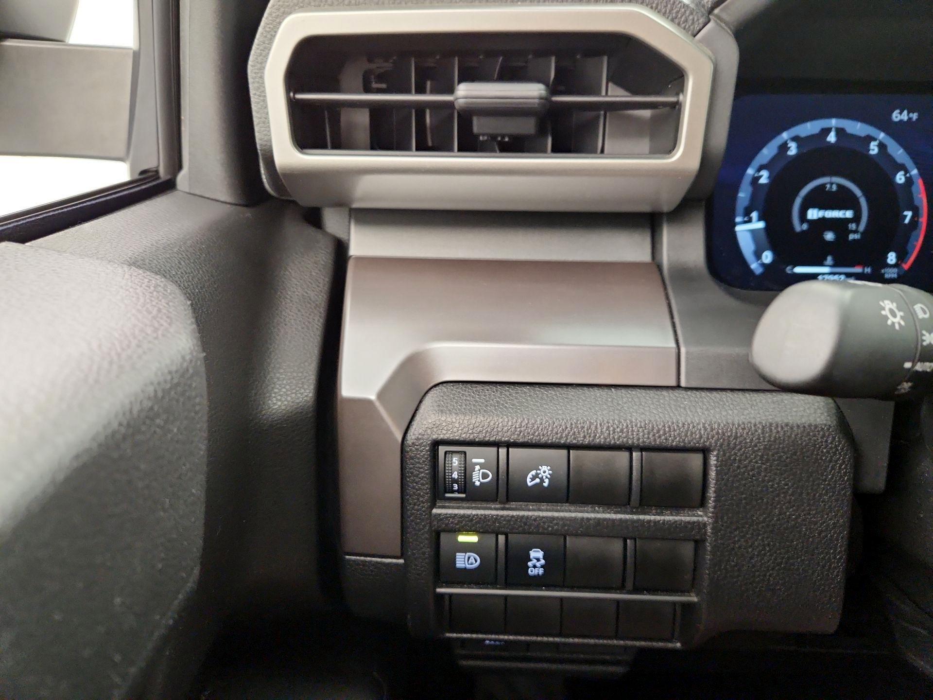 Thumbnail: 2024 Toyota Tacoma - 13