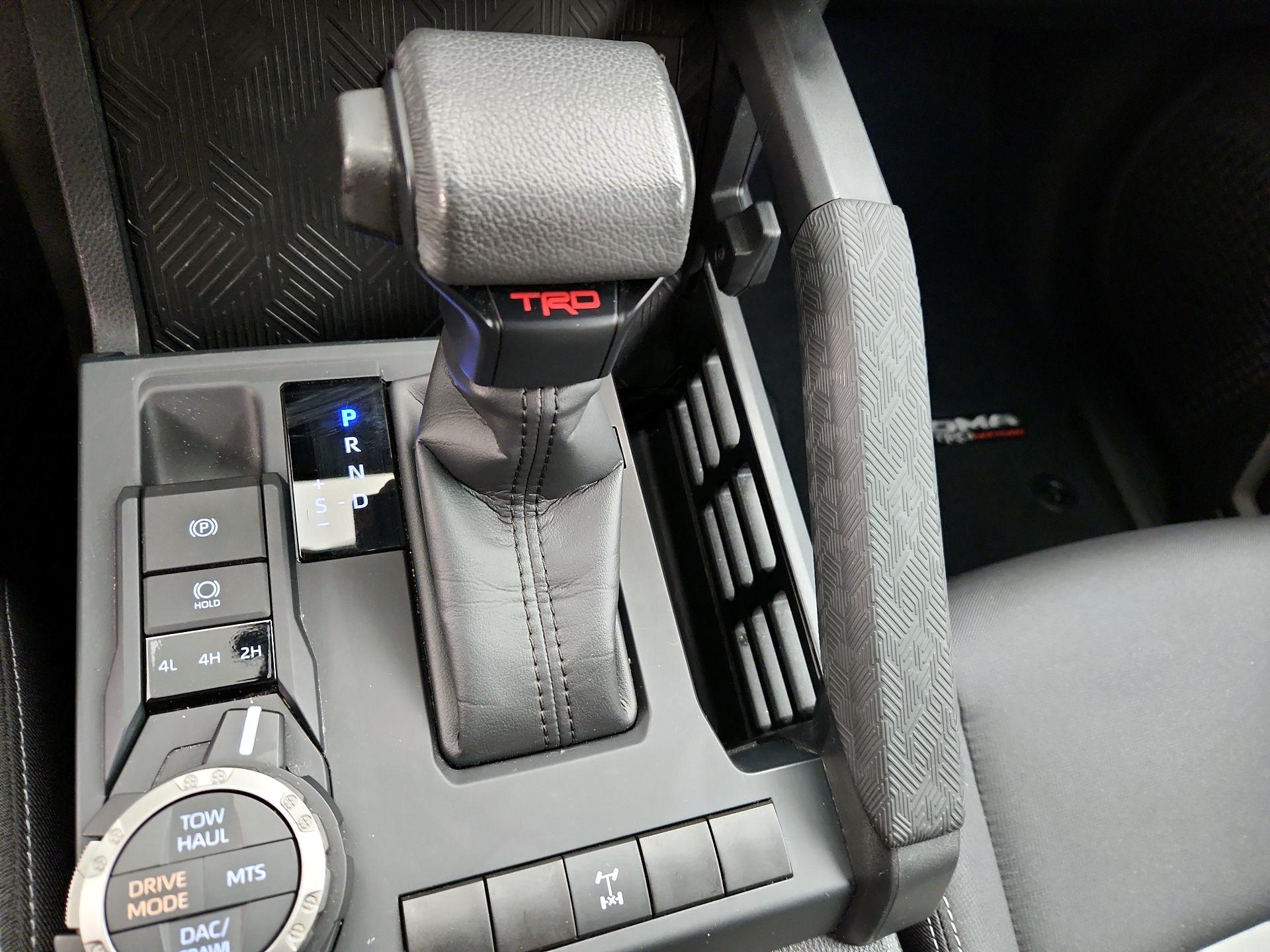 Thumbnail: 2024 Toyota Tacoma - 17