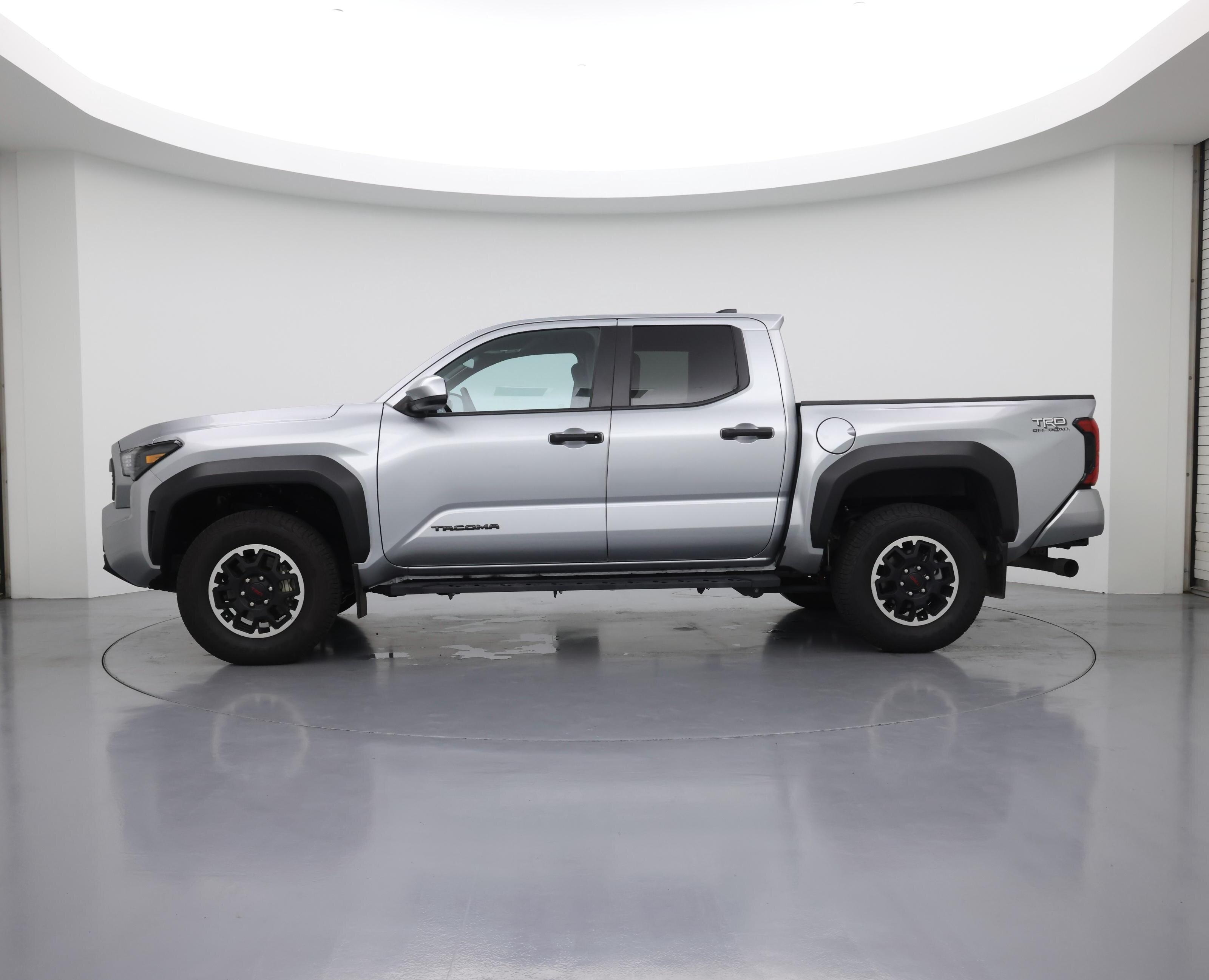 Thumbnail: 2024 Toyota Tacoma - 3