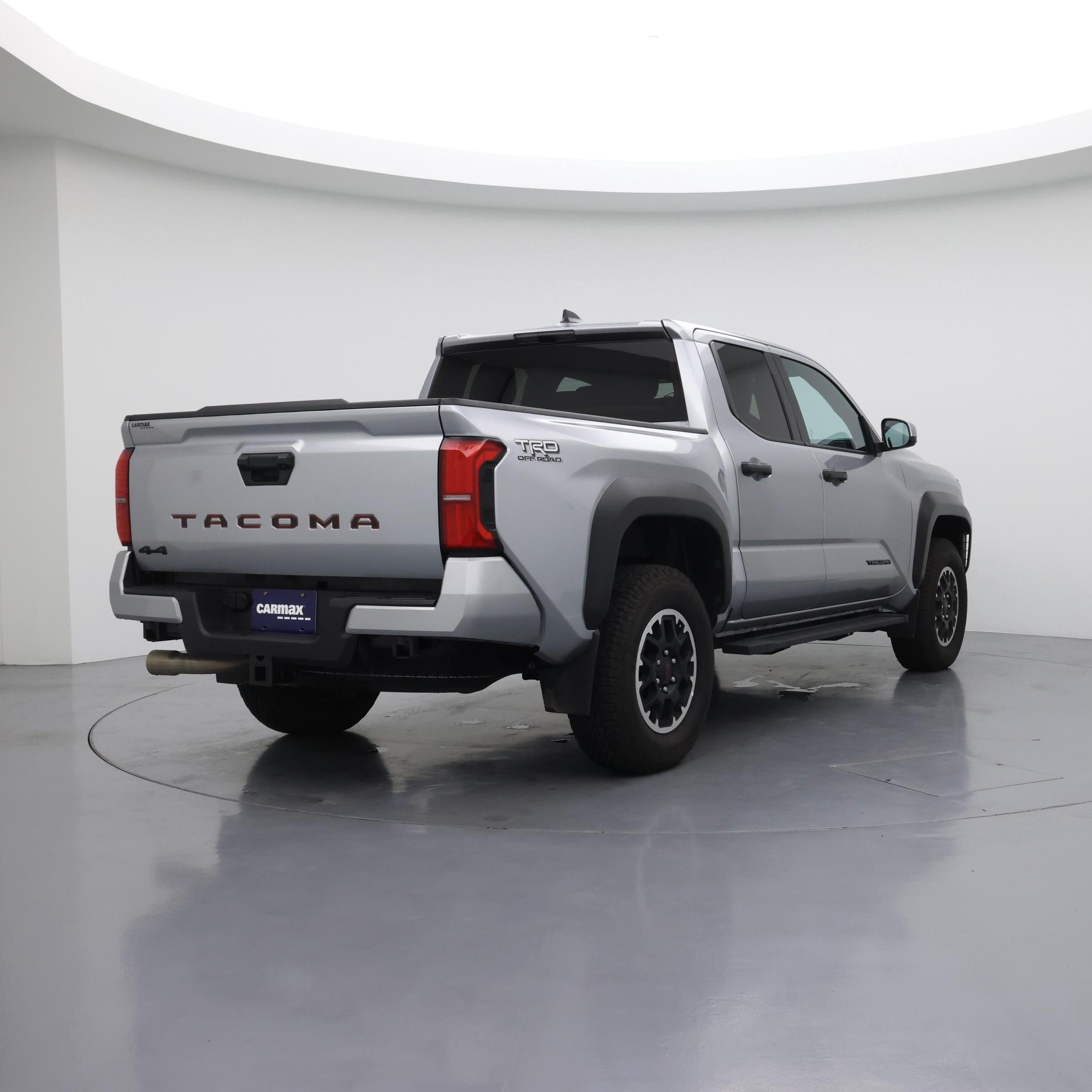 Thumbnail: 2024 Toyota Tacoma - 8