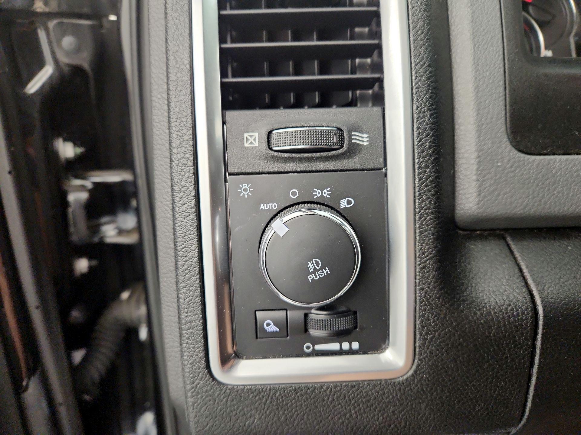 Thumbnail: 2017 RAM 1500 - 13