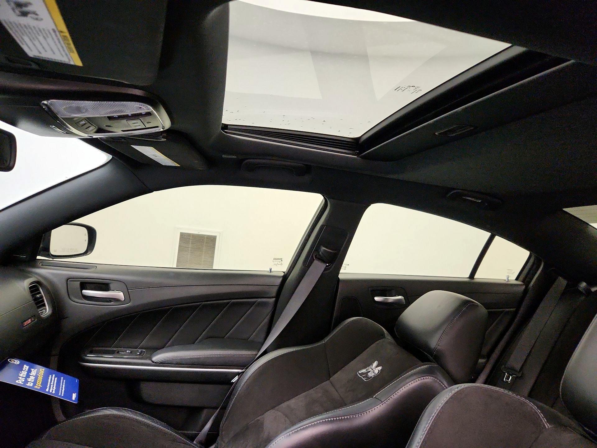 Thumbnail: 2020 Dodge Charger - 20