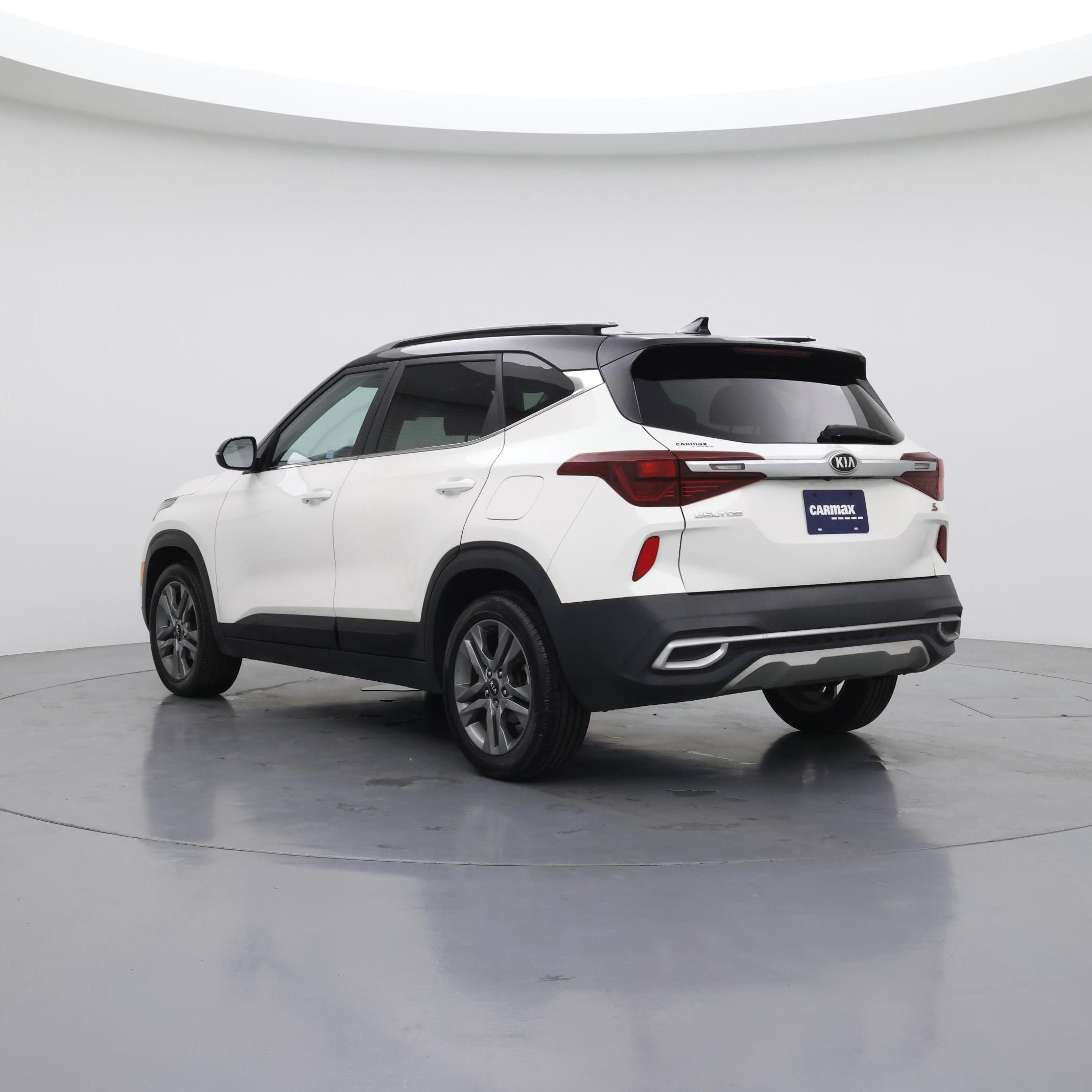 Thumbnail: 2021 Kia Seltos - 2