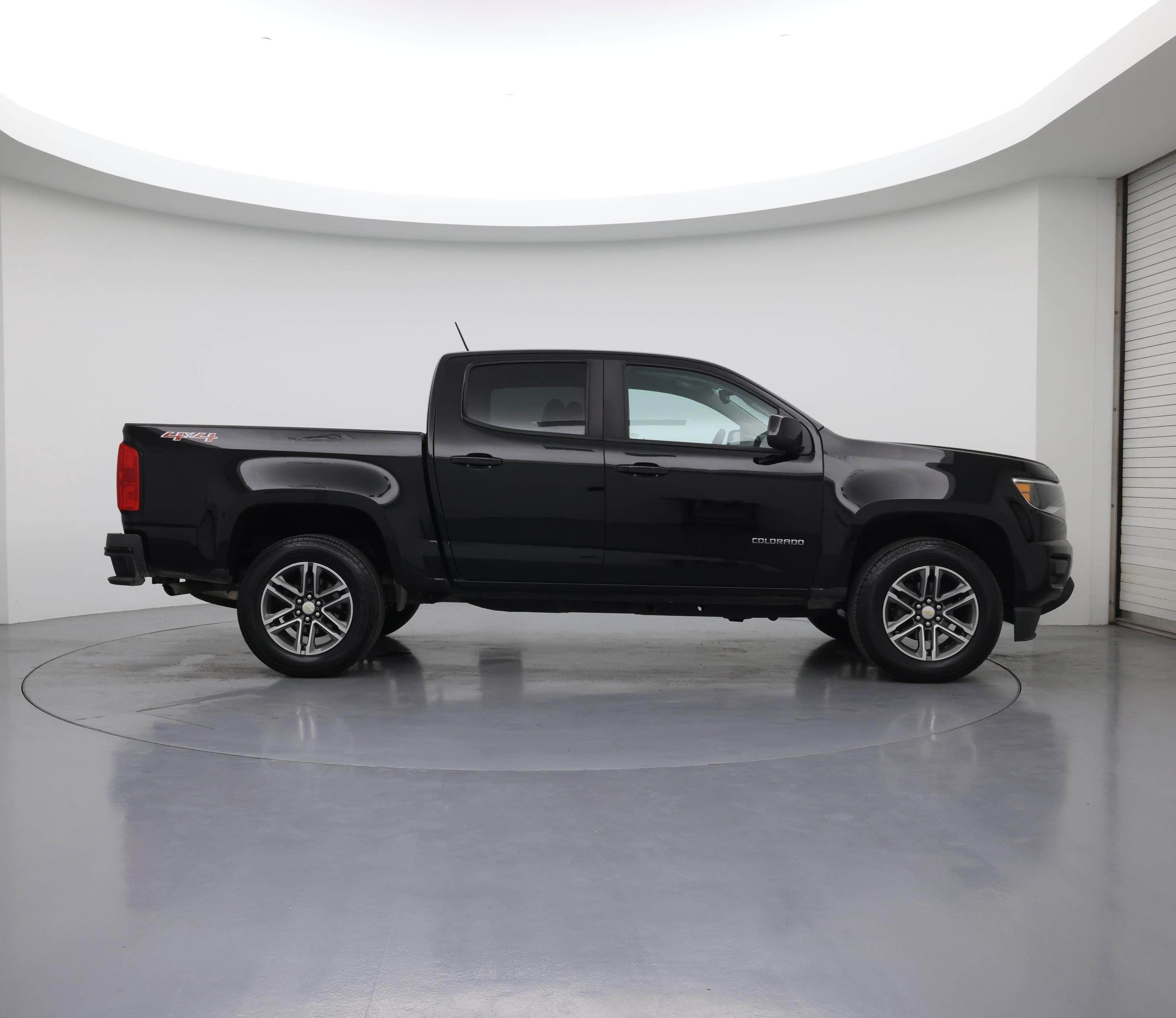 Thumbnail: 2019 Chevrolet Colorado - 7