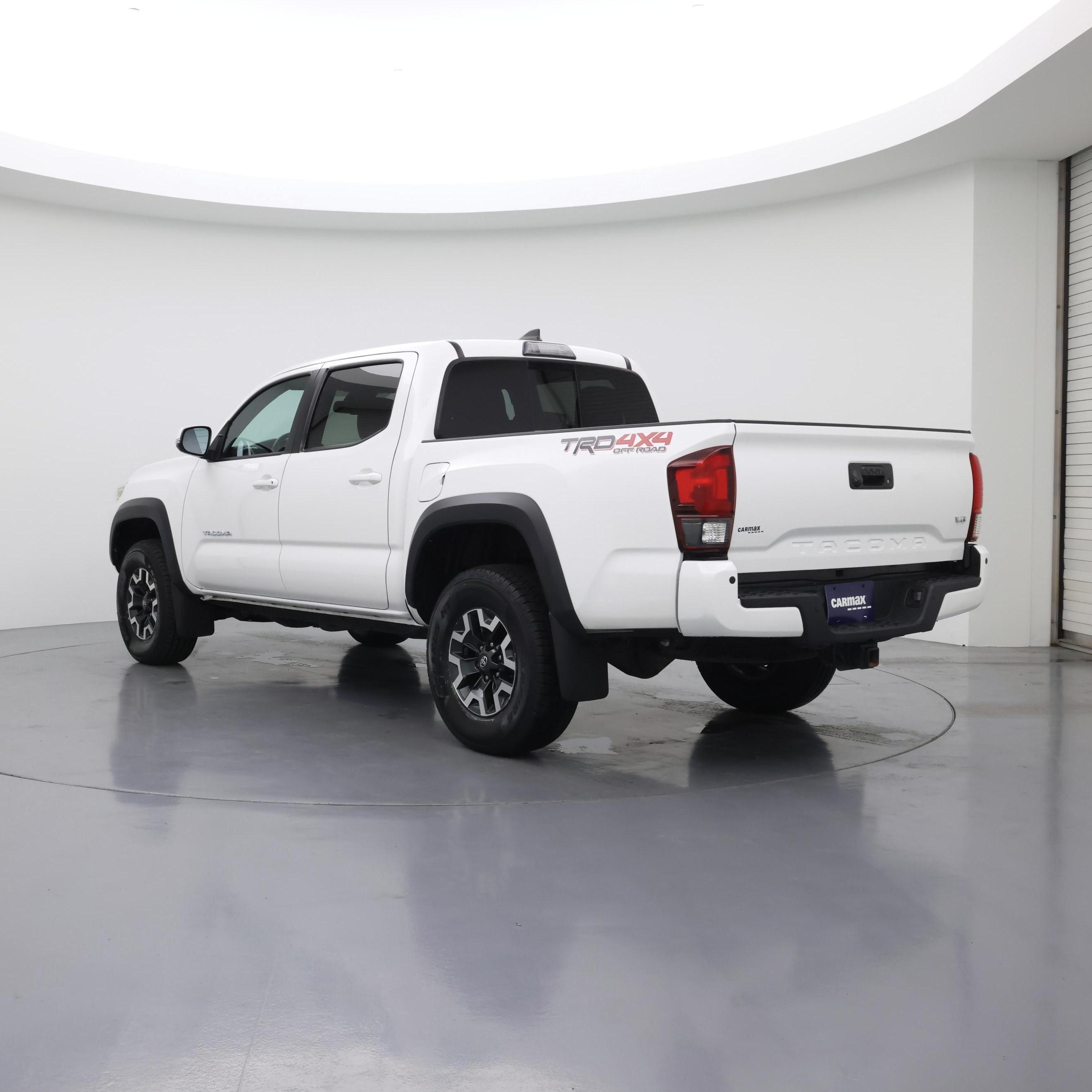 Thumbnail: 2018 Toyota Tacoma - 2