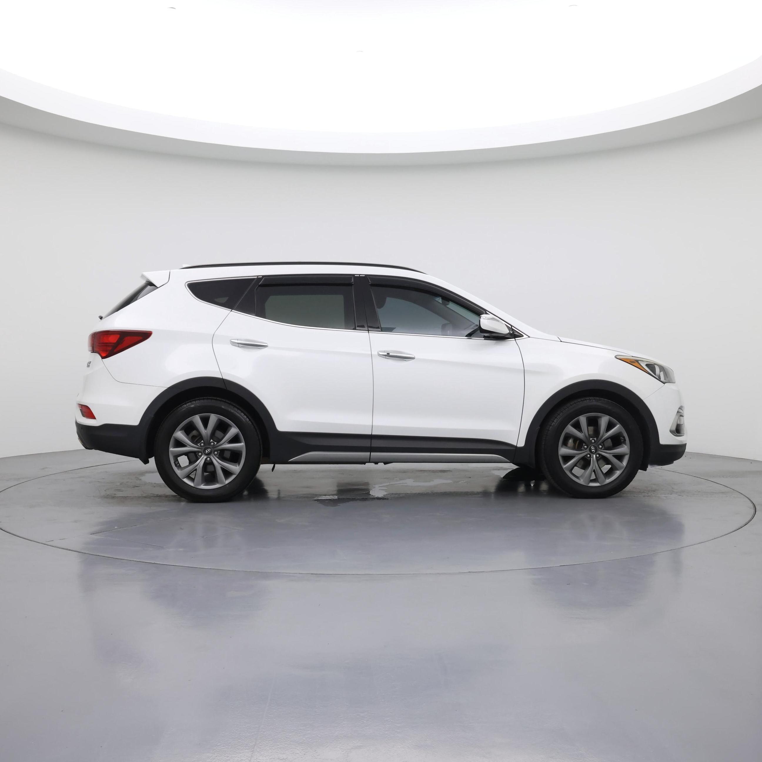 Thumbnail: 2017 Hyundai Santa Fe - 7