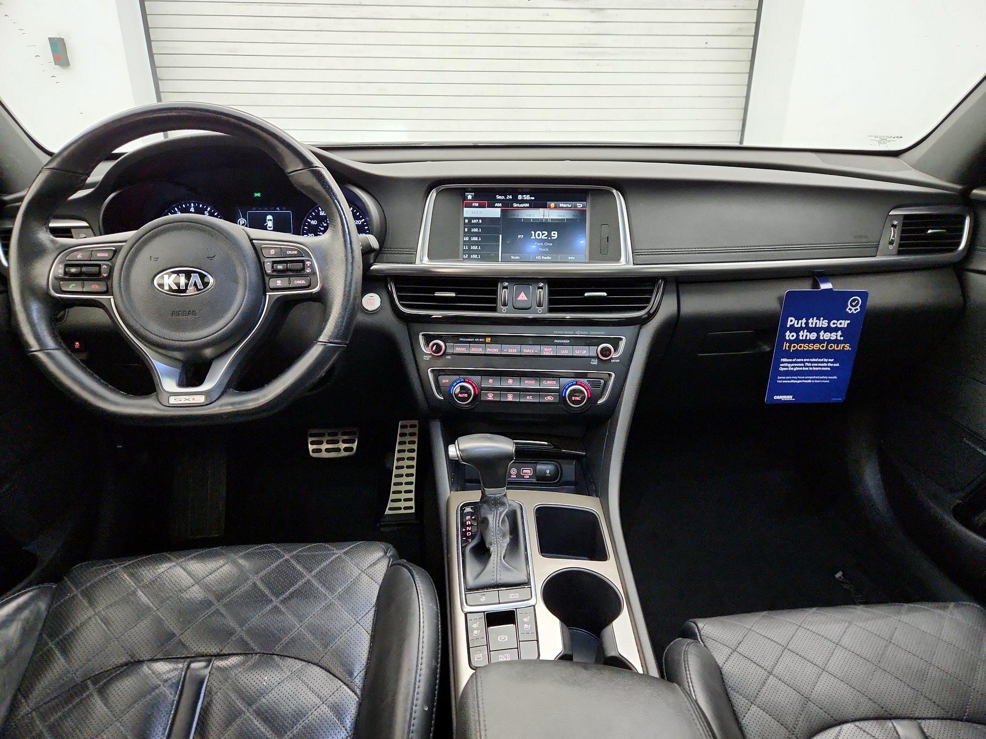 Thumbnail: 2017 Kia Optima - 9
