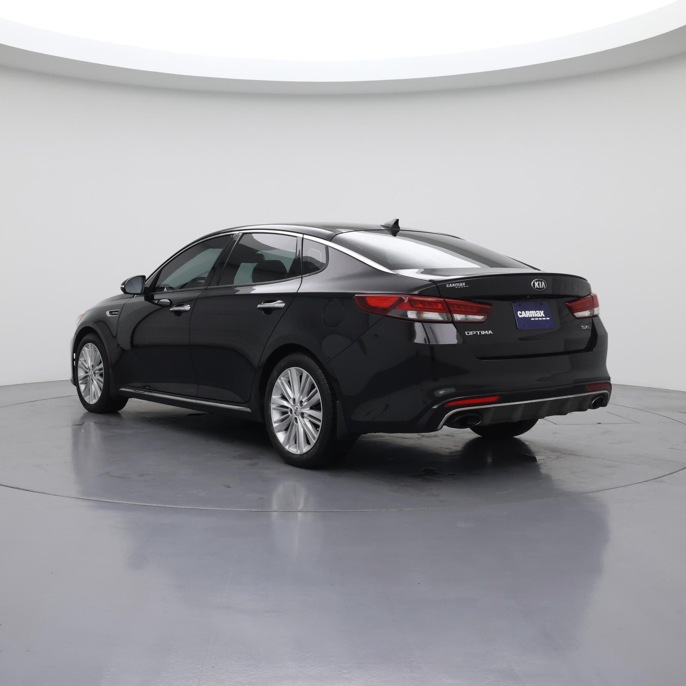 Thumbnail: 2017 Kia Optima - 2