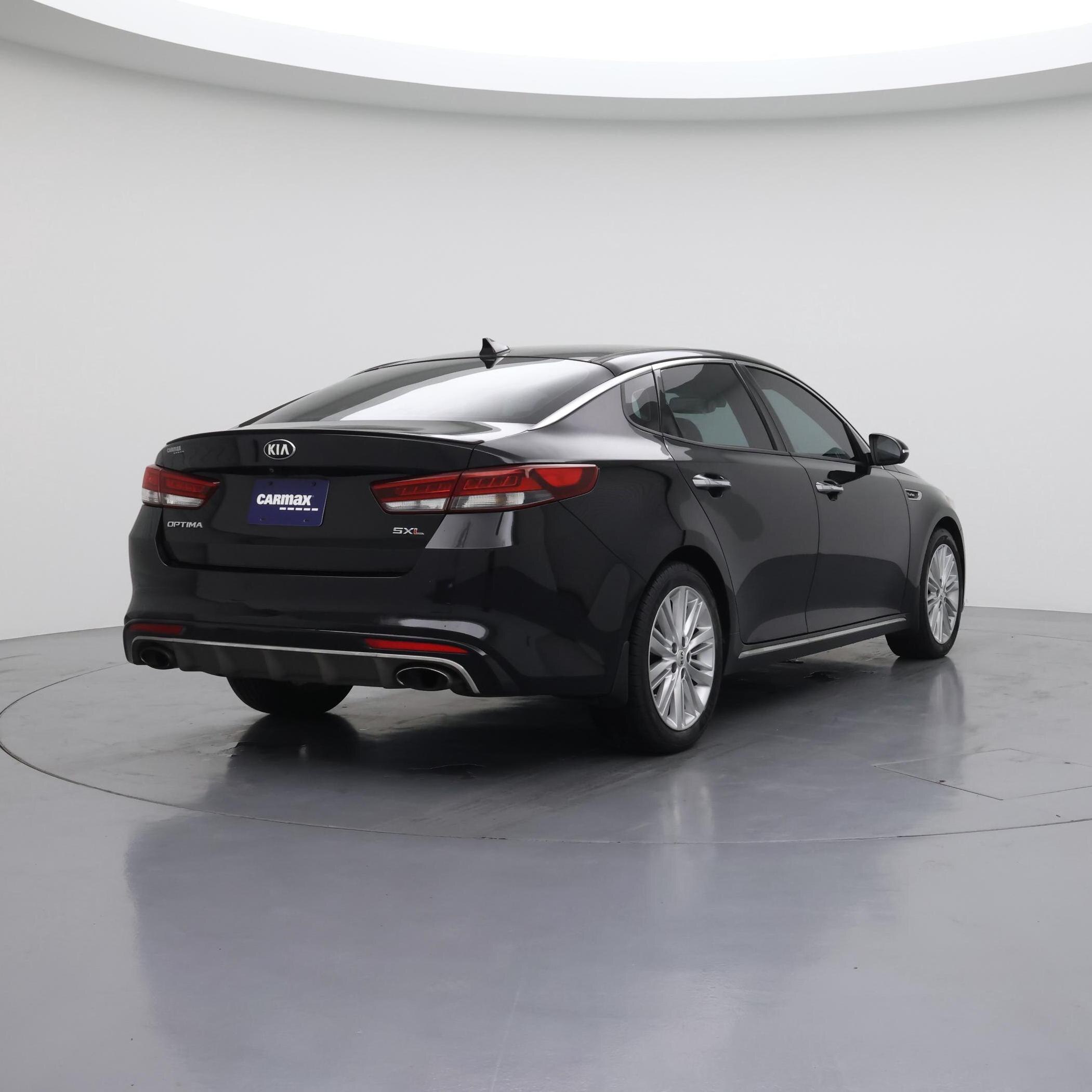 Thumbnail: 2017 Kia Optima - 8