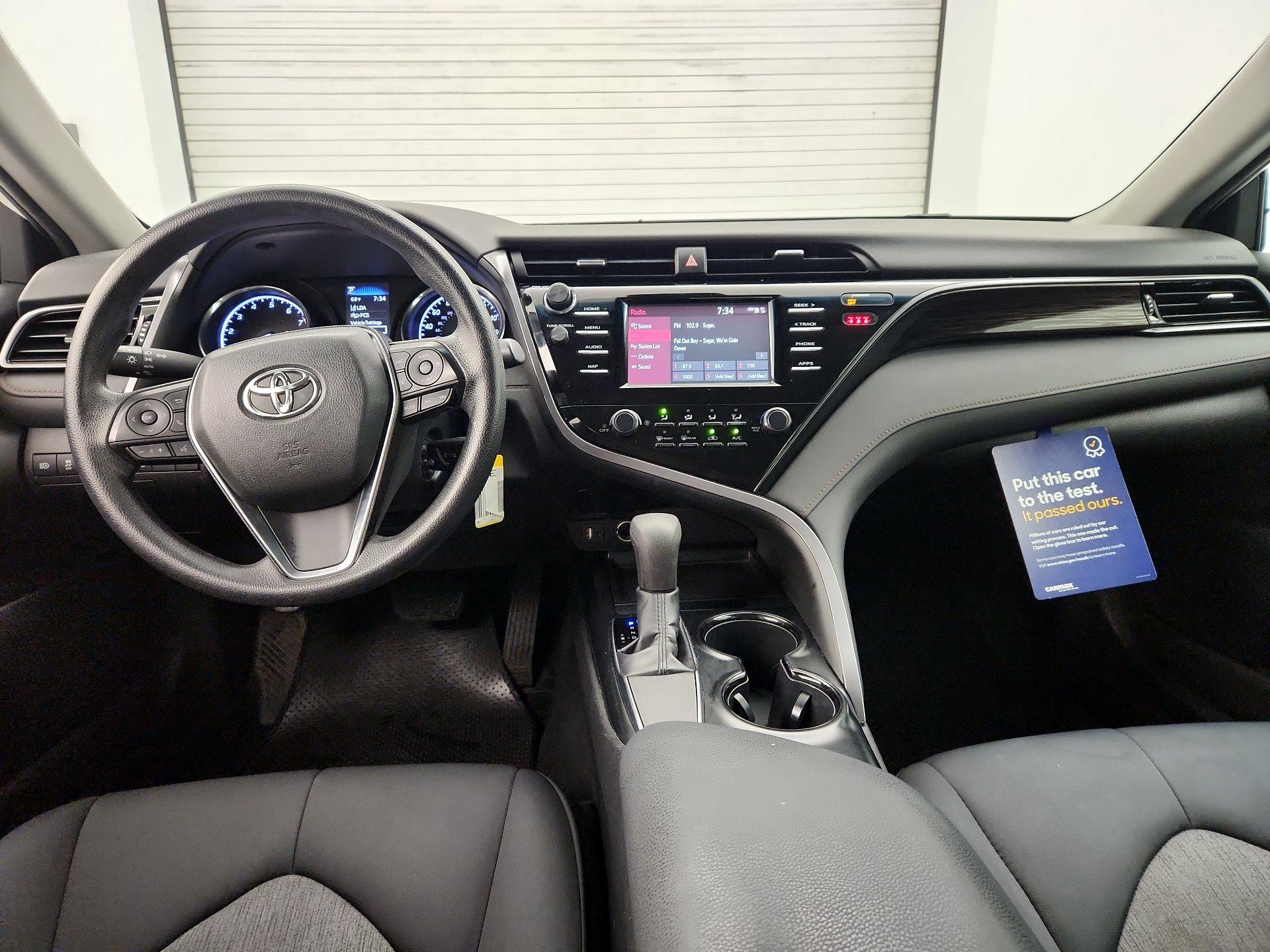 Thumbnail: 2019 Toyota Camry - 9