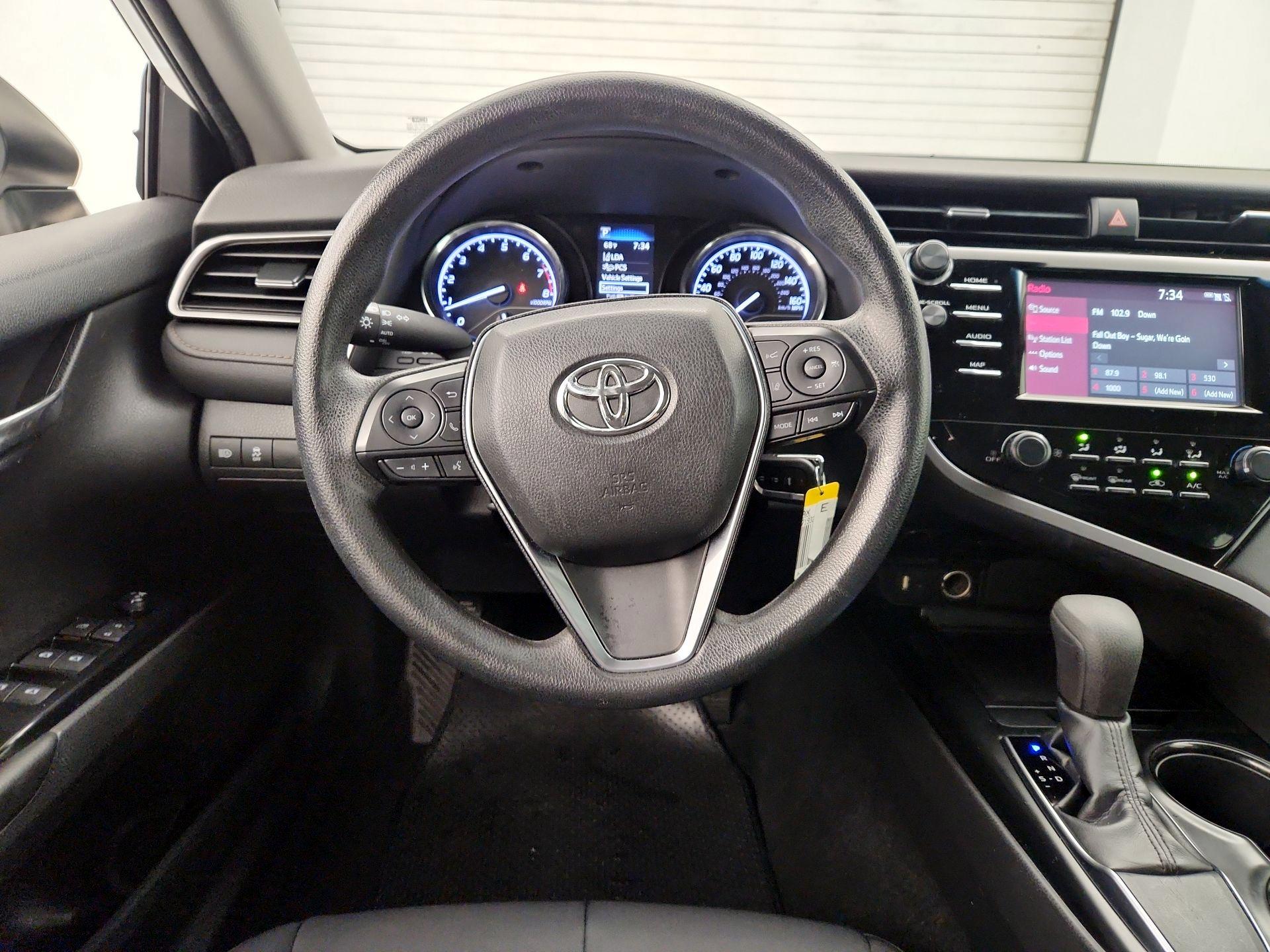 Thumbnail: 2019 Toyota Camry - 10