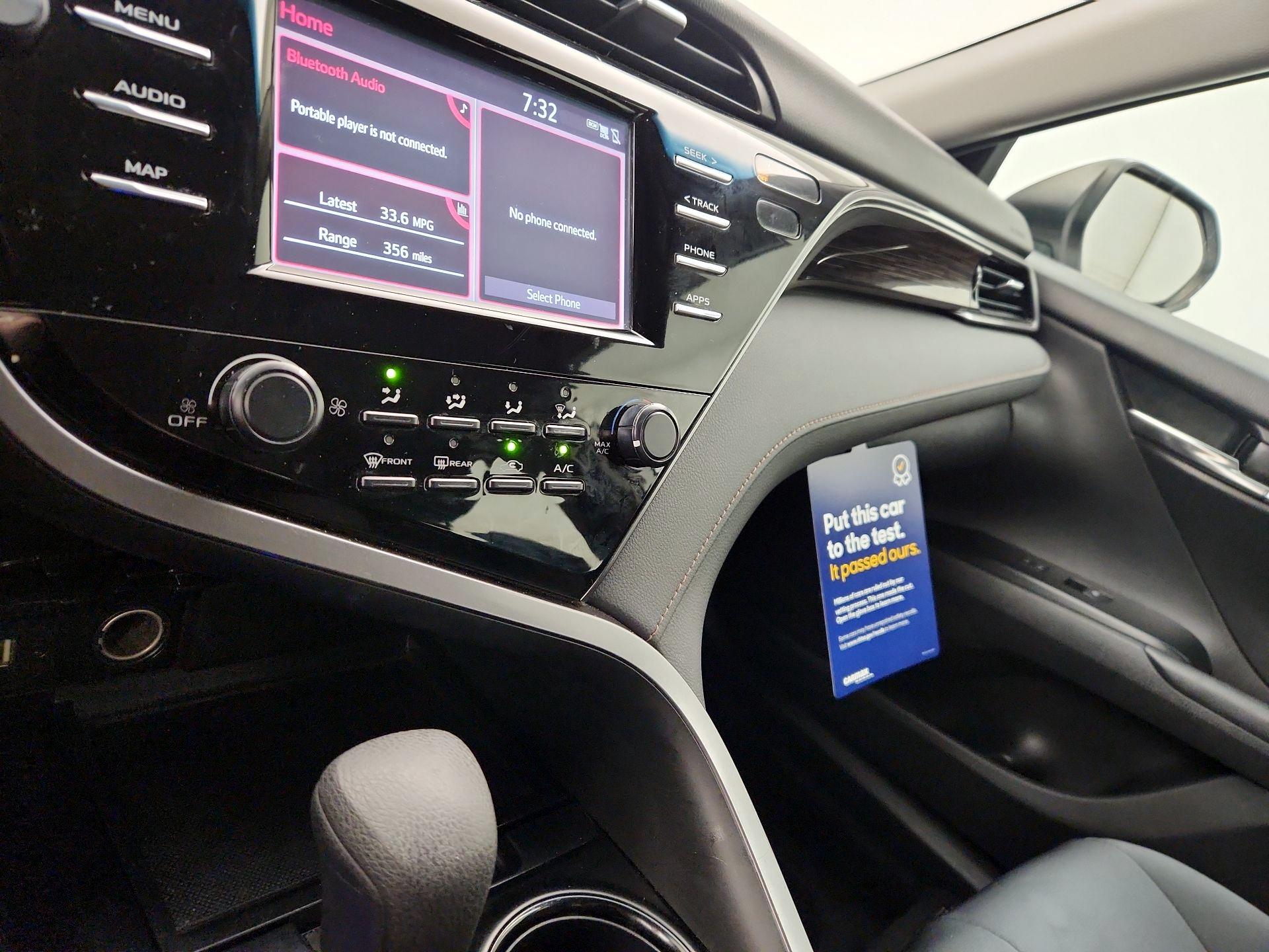Thumbnail: 2019 Toyota Camry - 16