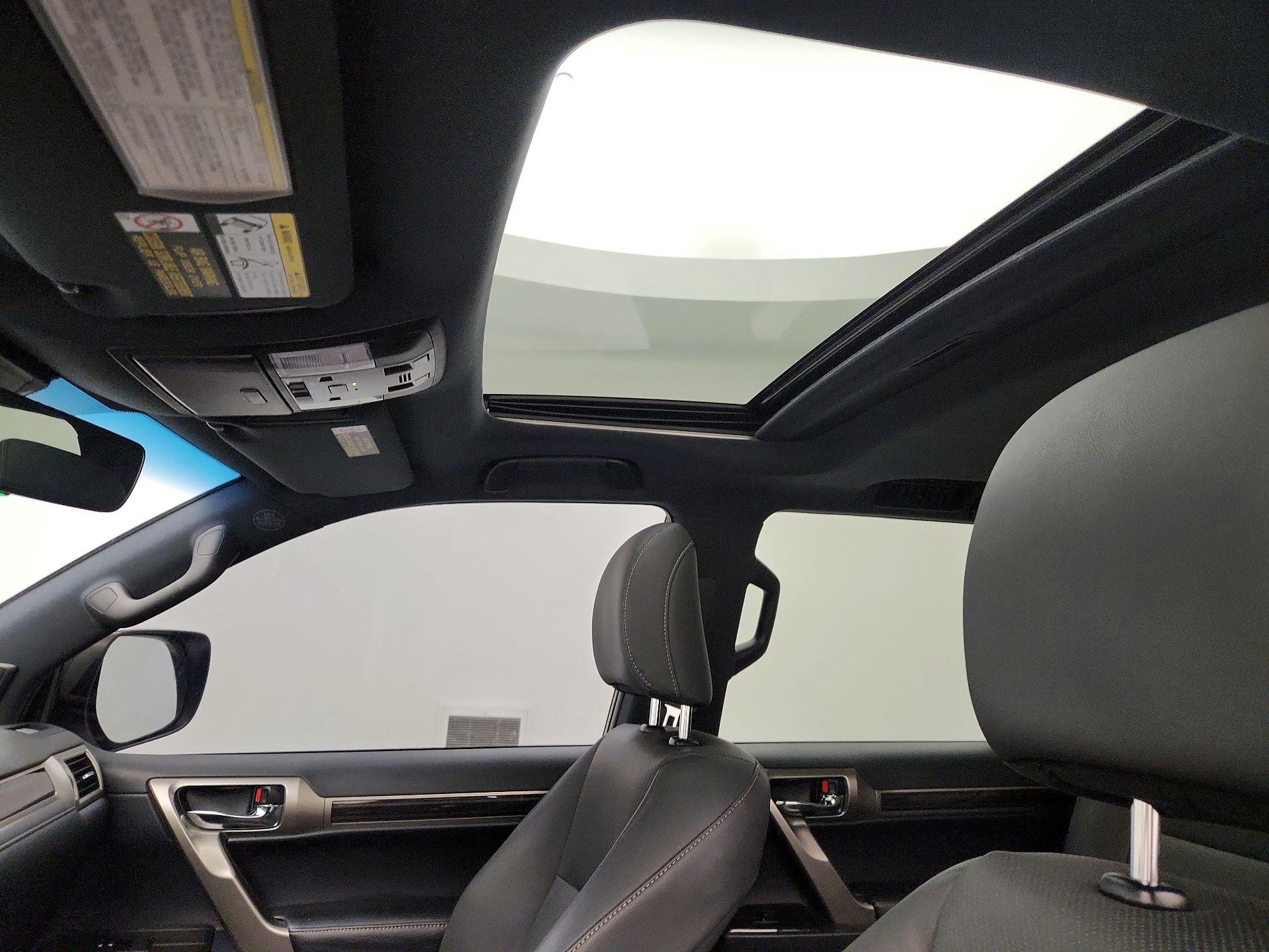 Thumbnail: 2021 Lexus GX - 20