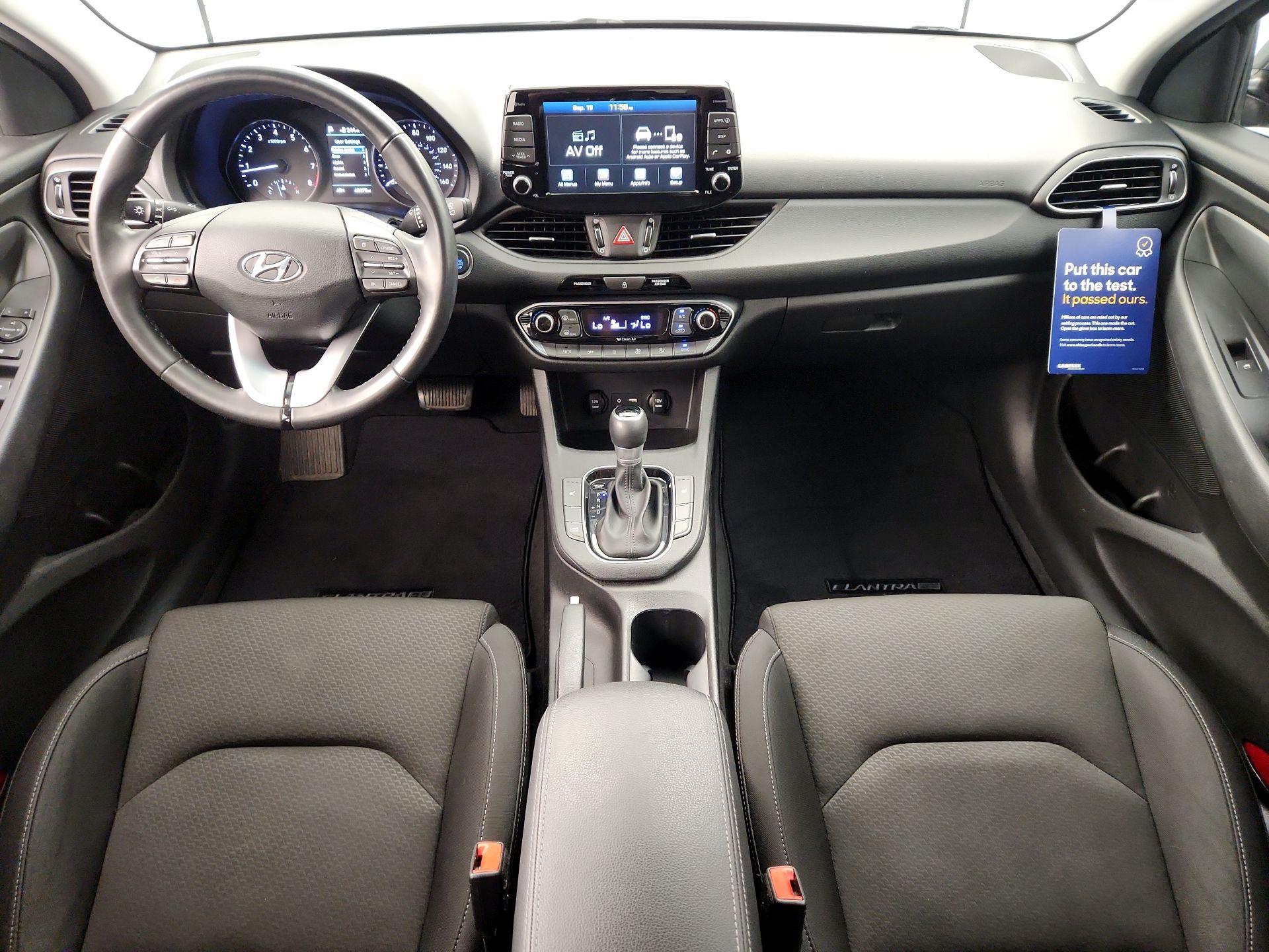 Thumbnail: 2018 Hyundai Elantra - 9