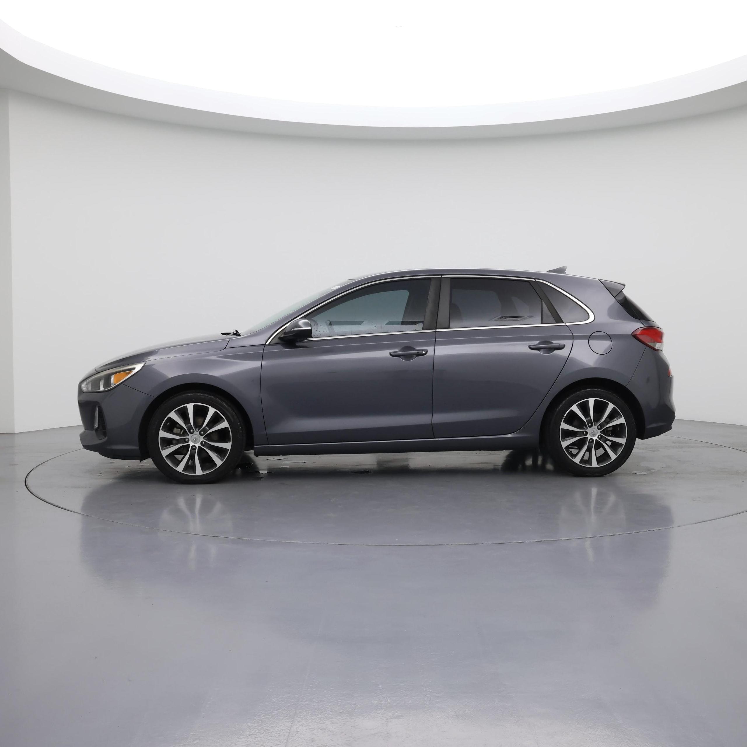 Thumbnail: 2018 Hyundai Elantra - 3