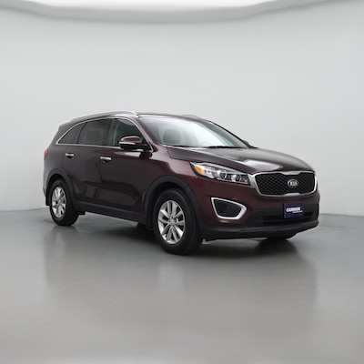Red 2016 Kia Sorento LX