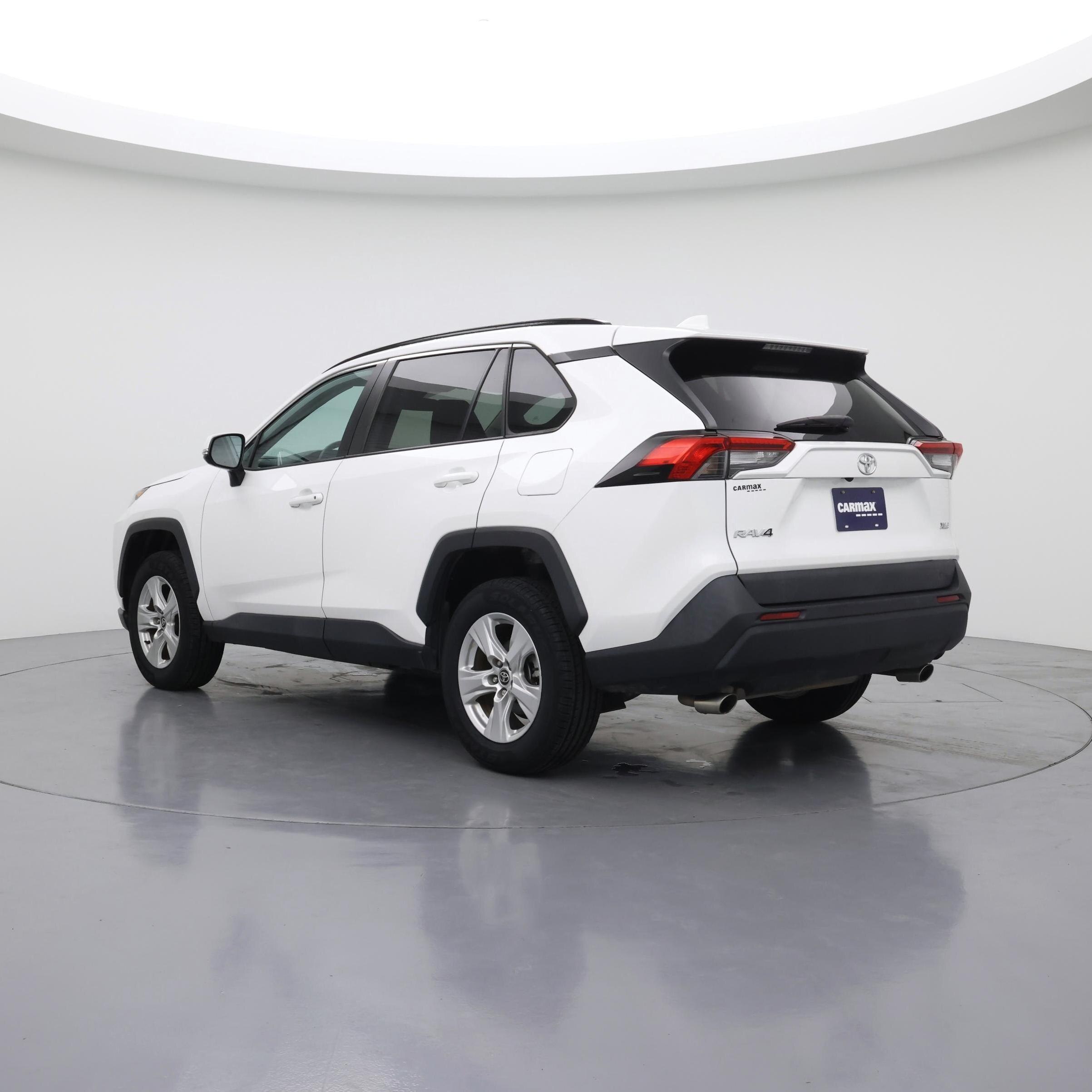 Thumbnail: 2021 Toyota RAV4 - 2