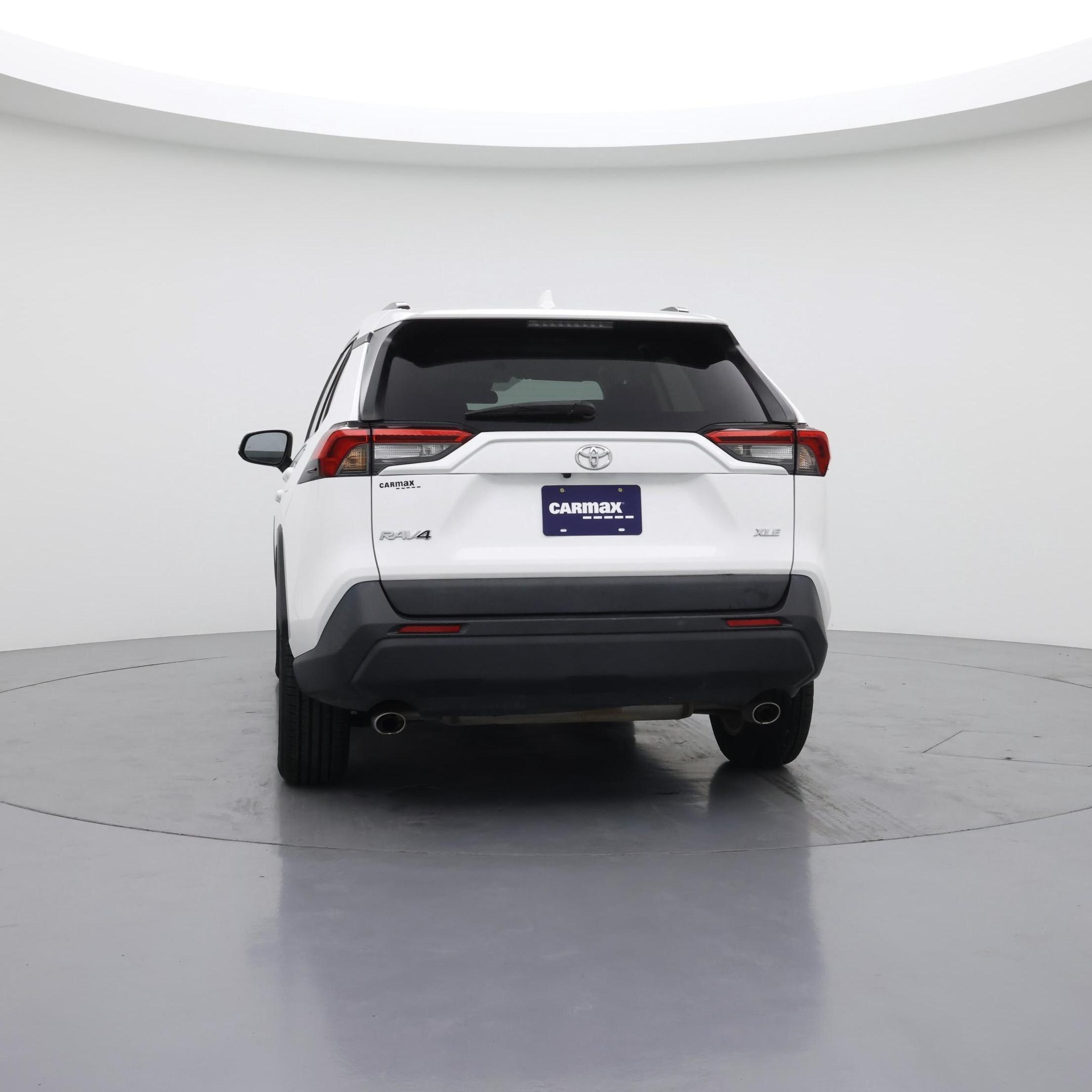 Thumbnail: 2021 Toyota RAV4 - 6