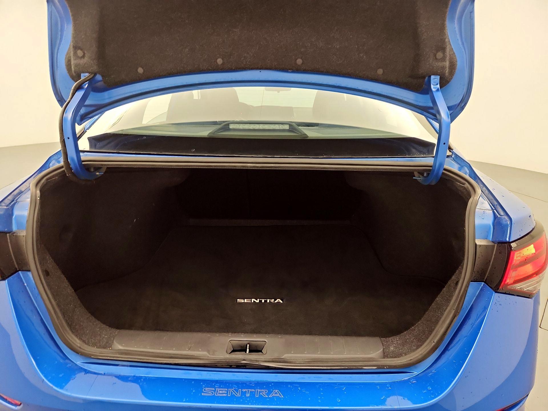Thumbnail: 2021 Nissan Sentra - 20