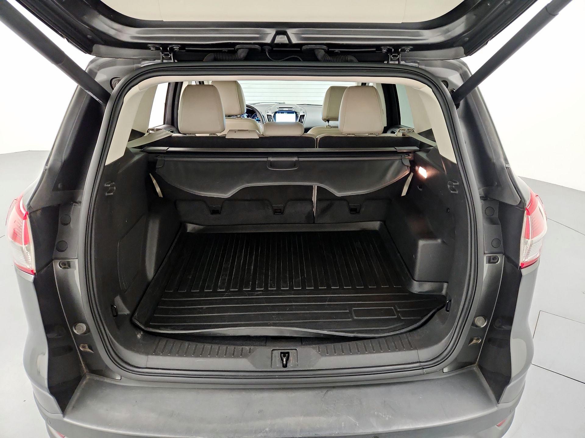 Thumbnail: 2016 Ford Escape - 20