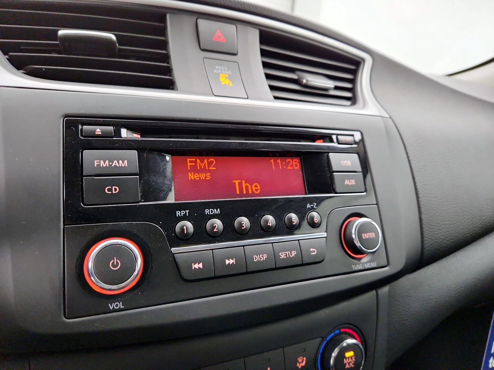 Thumbnail: 2017 Nissan Sentra - 14