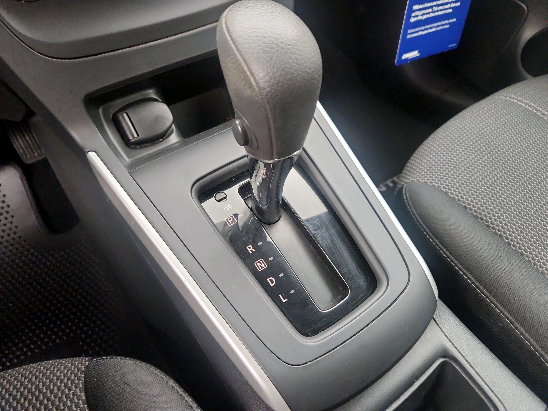 Thumbnail: 2017 Nissan Sentra - 16