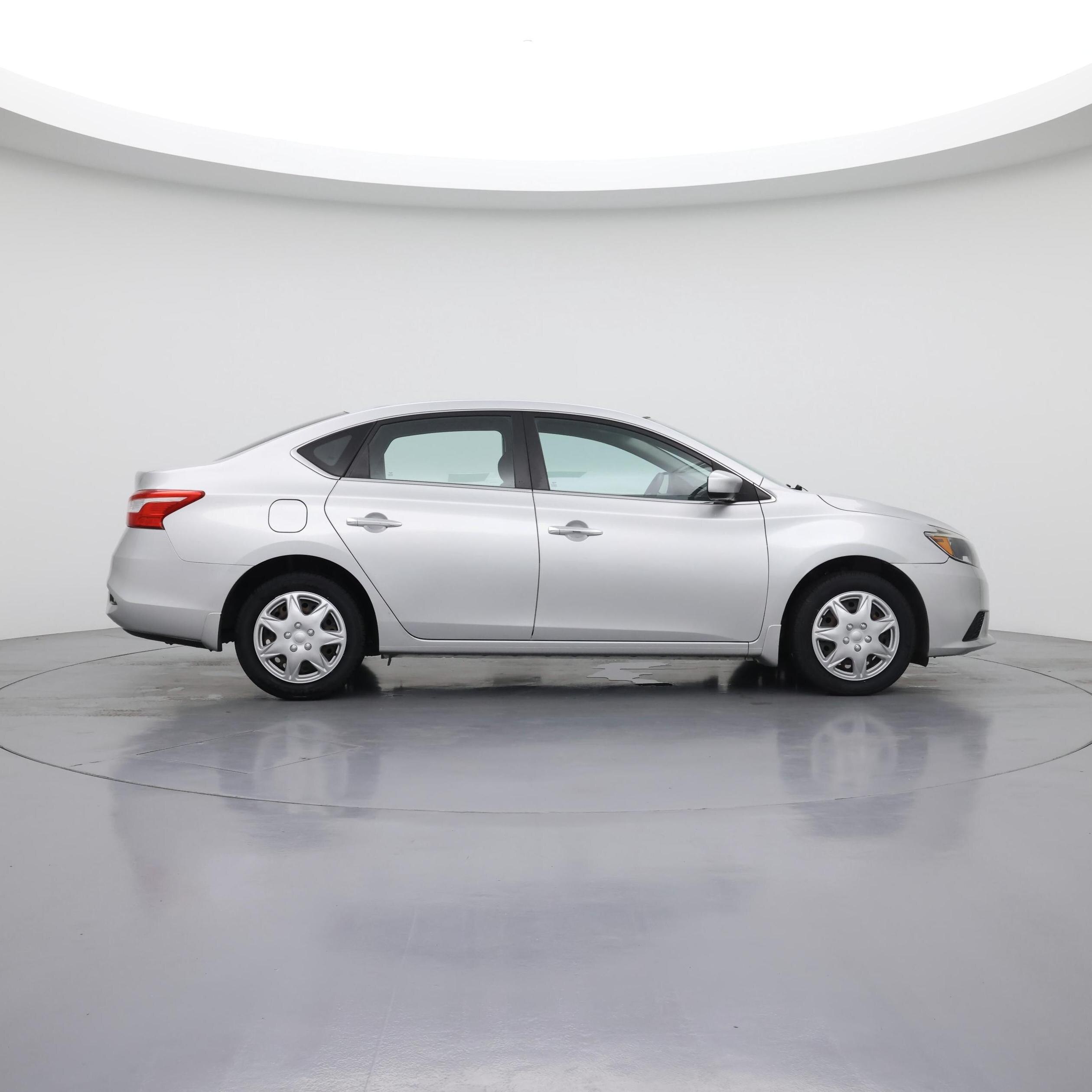 Thumbnail: 2017 Nissan Sentra - 7