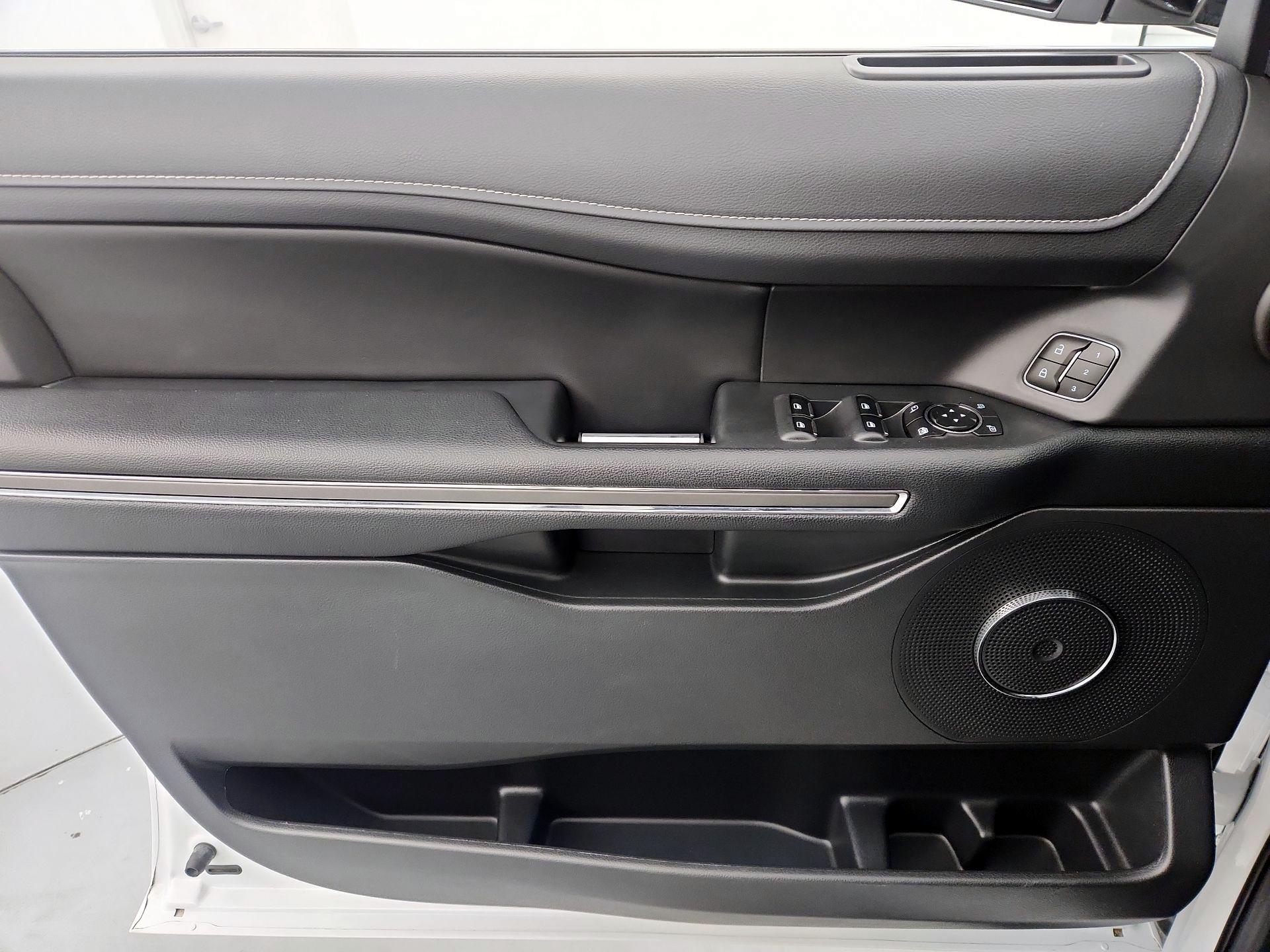 Thumbnail: 2024 Ford Expedition MAX - 12