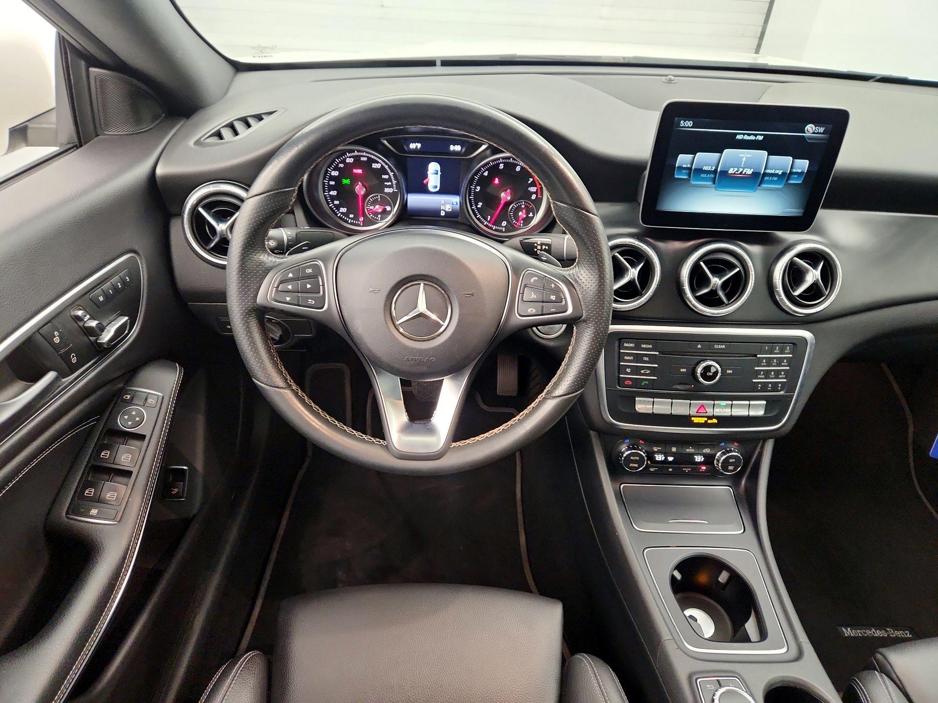 Thumbnail: 2018 Mercedes-Benz CLA - 10