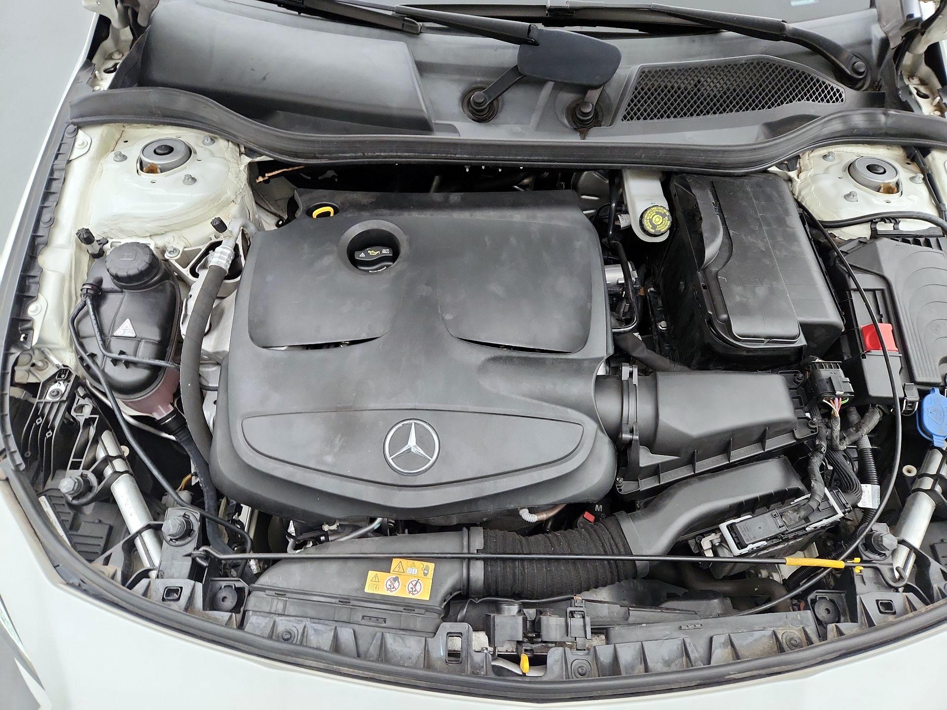 Thumbnail: 2018 Mercedes-Benz CLA - 20