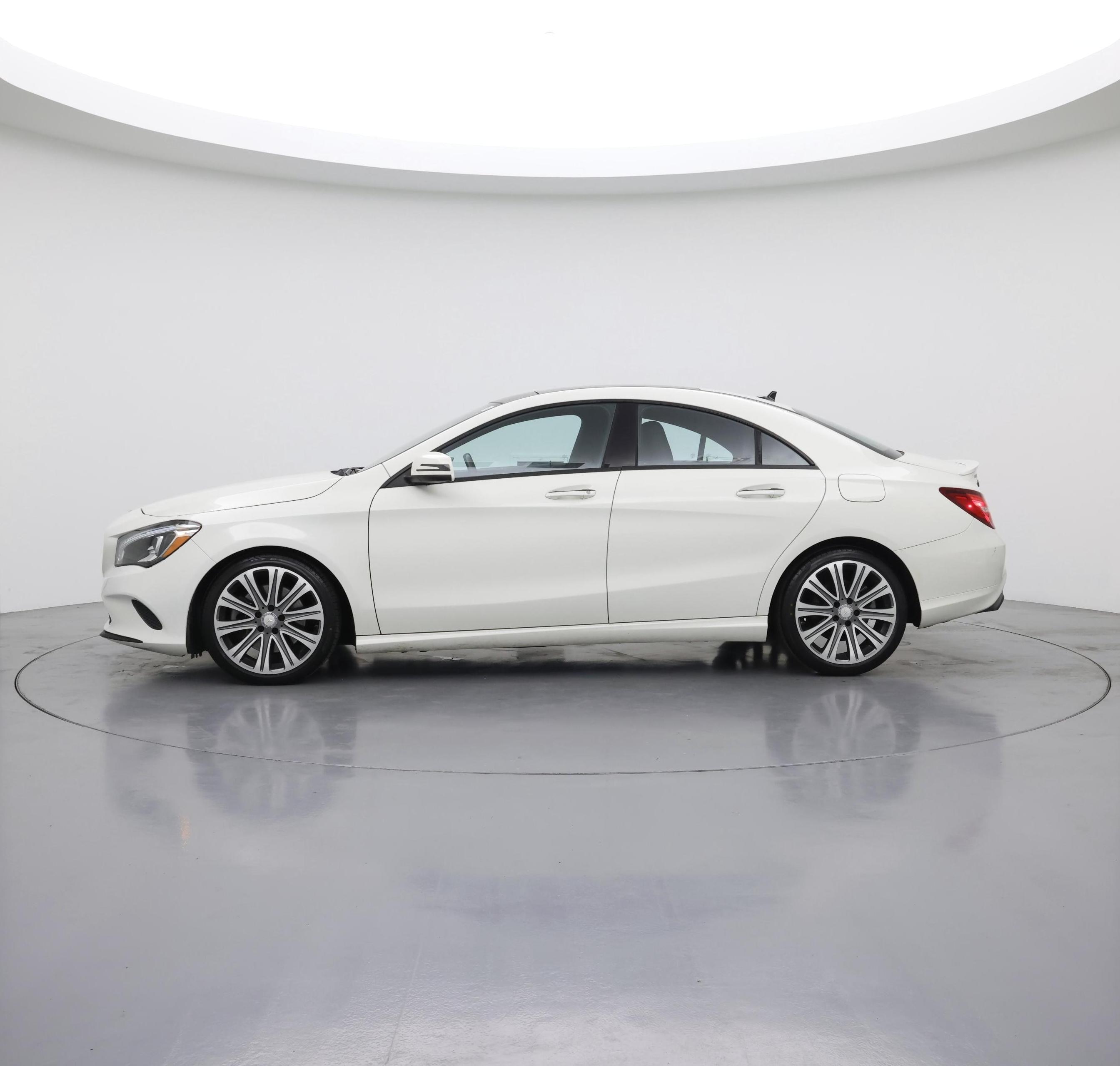 Thumbnail: 2018 Mercedes-Benz CLA - 3