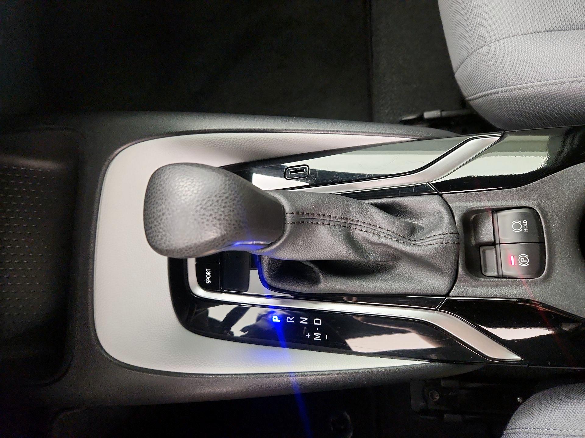 Thumbnail: 2021 Toyota Corolla - 17