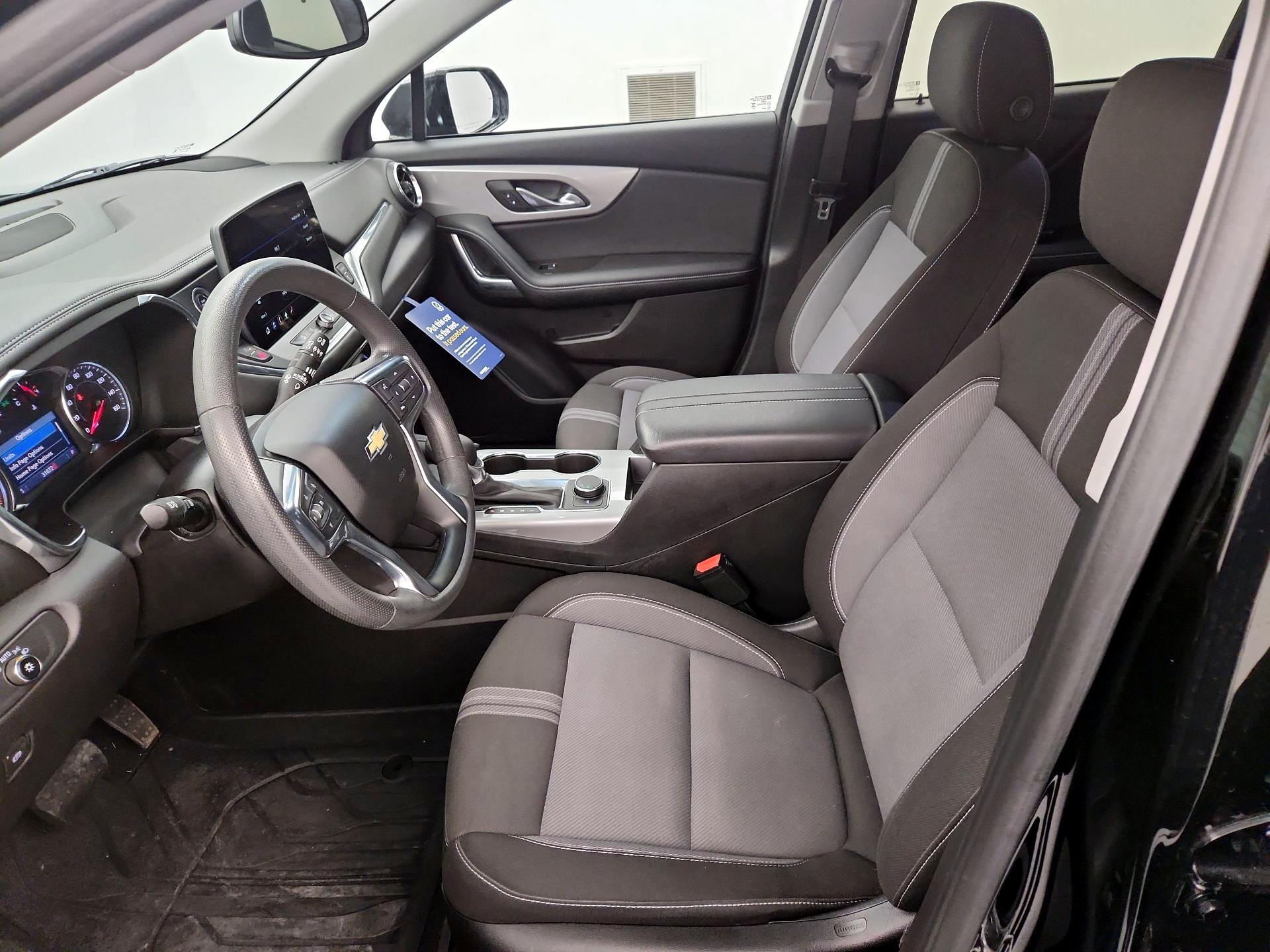 Thumbnail: 2023 Chevrolet Blazer - 11