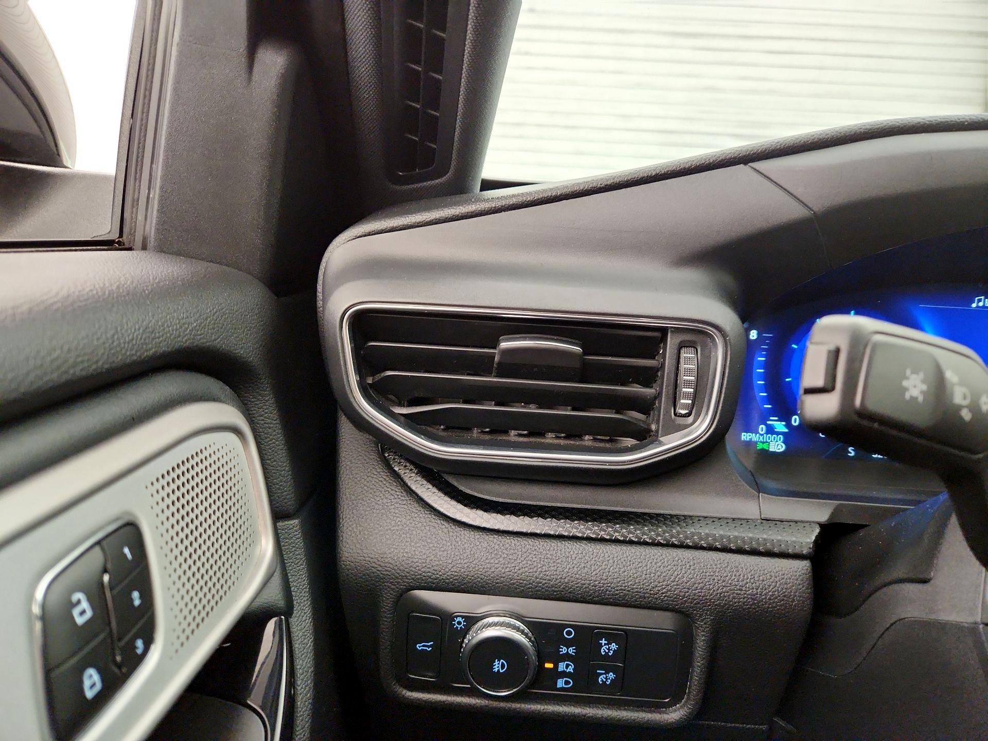 Thumbnail: 2021 Ford Explorer - 13