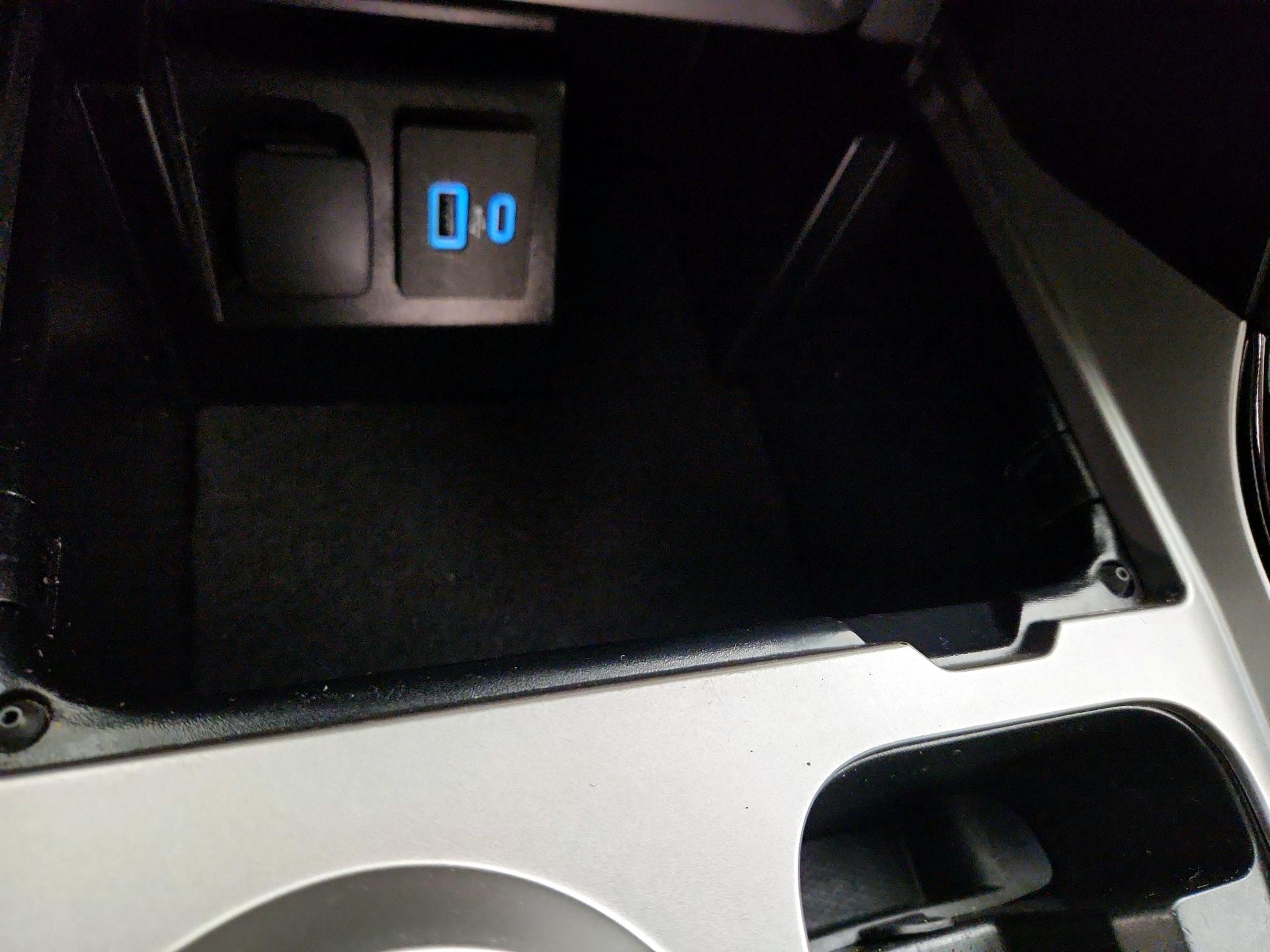 Thumbnail: 2021 Ford Explorer - 19