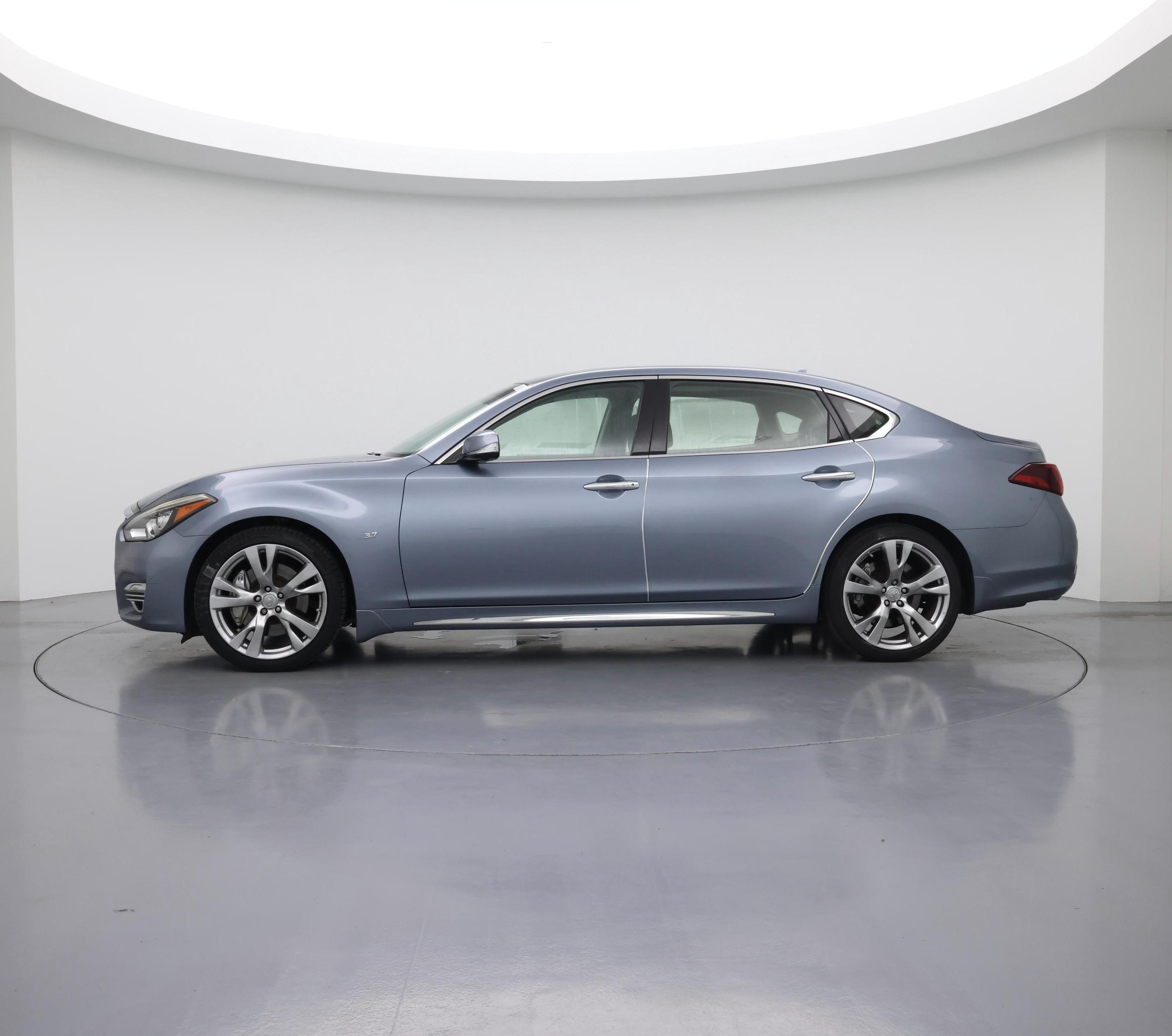 Thumbnail: 2016 INFINITI Q70 - 3