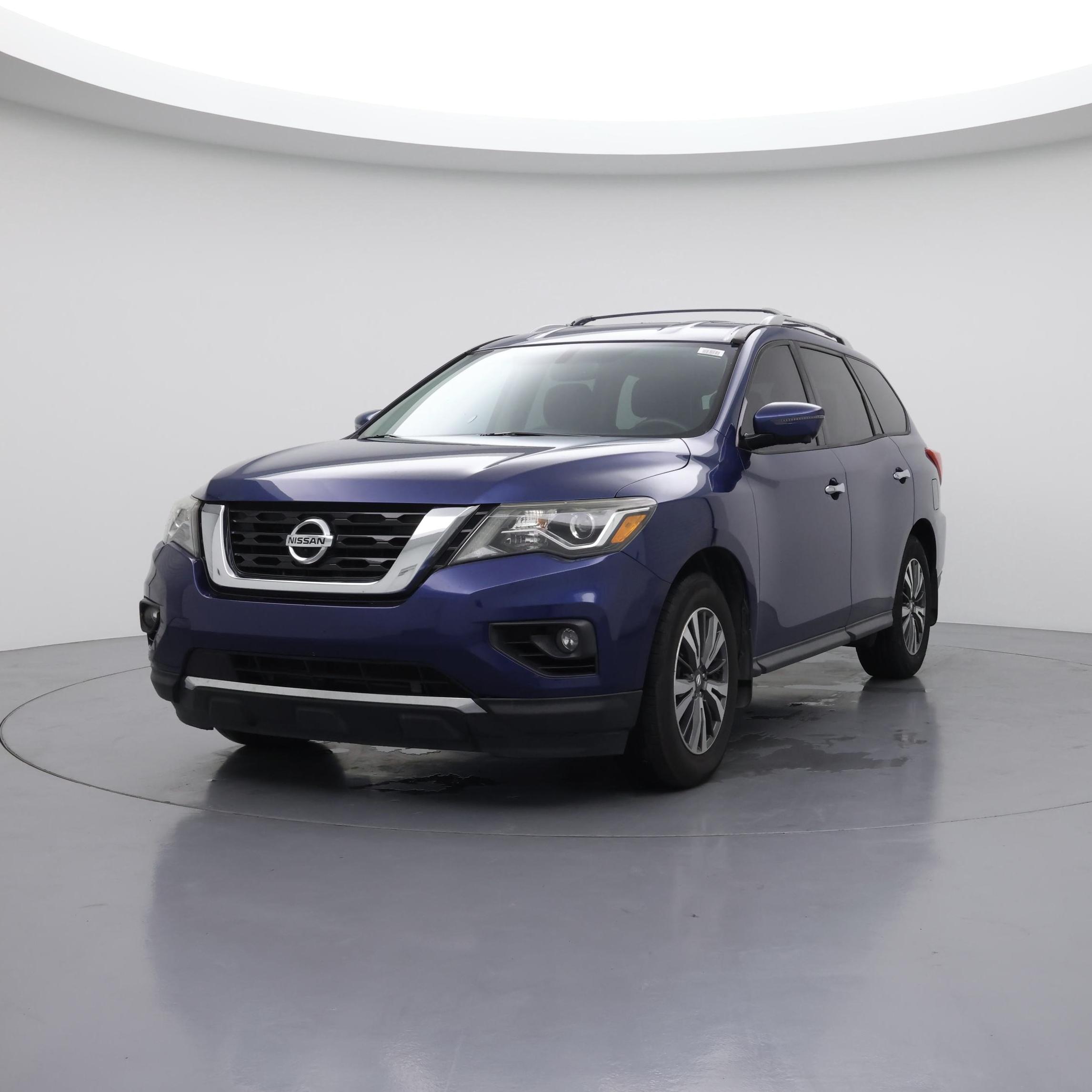 Thumbnail: 2017 Nissan Pathfinder - 4