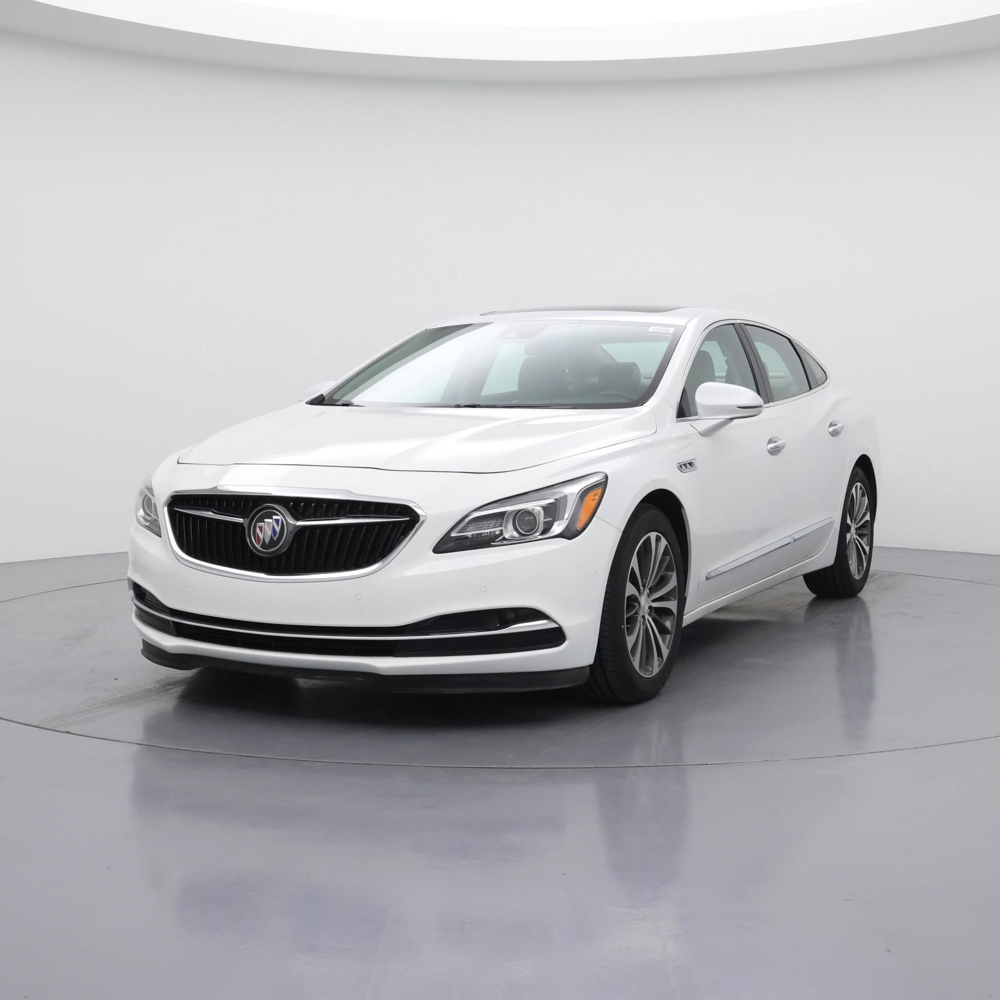 Thumbnail: 2017 Buick LaCrosse - 4
