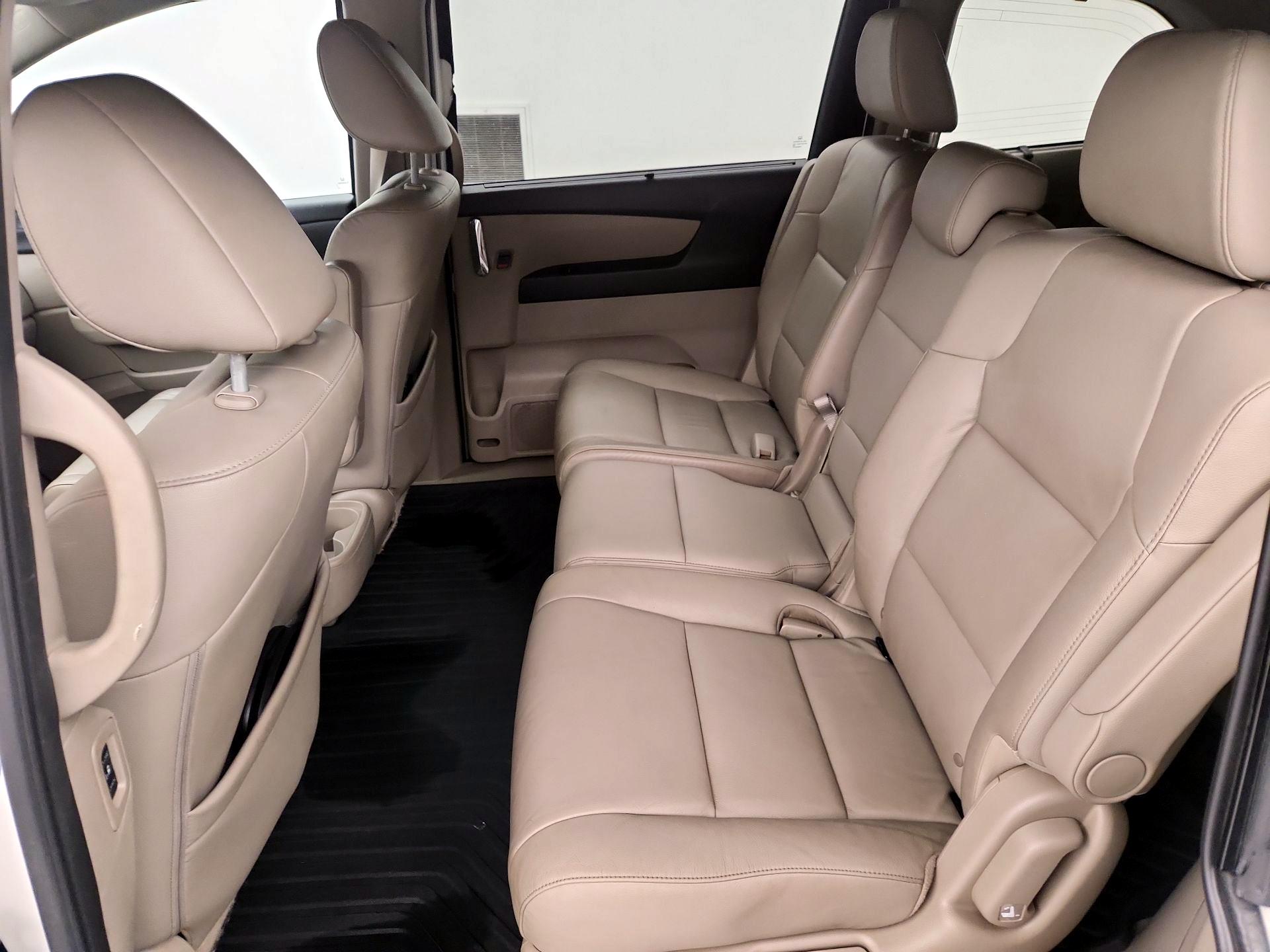 Thumbnail: 2016 Honda Odyssey - 18