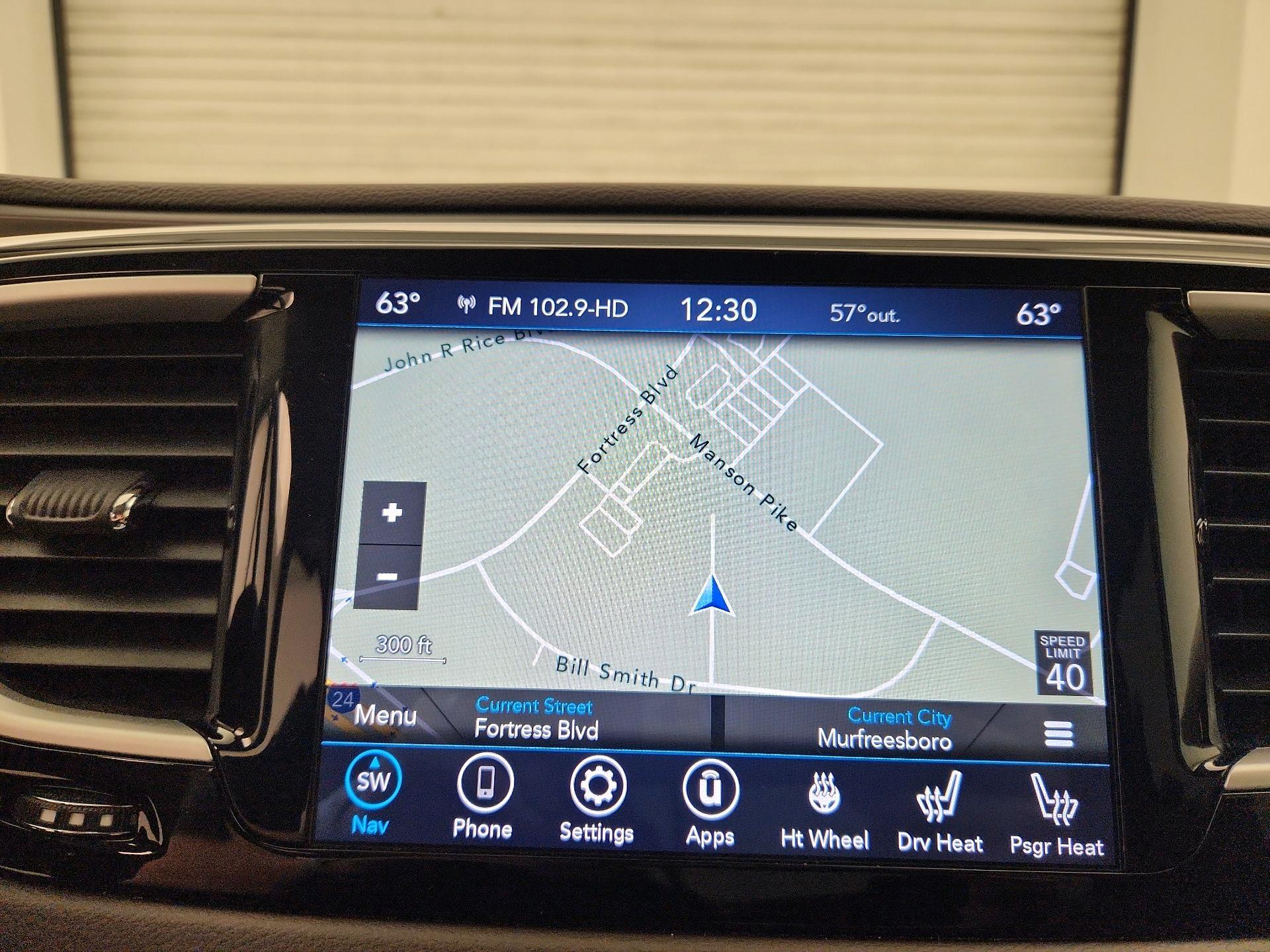 Thumbnail: 2019 Chrysler Pacifica - 14