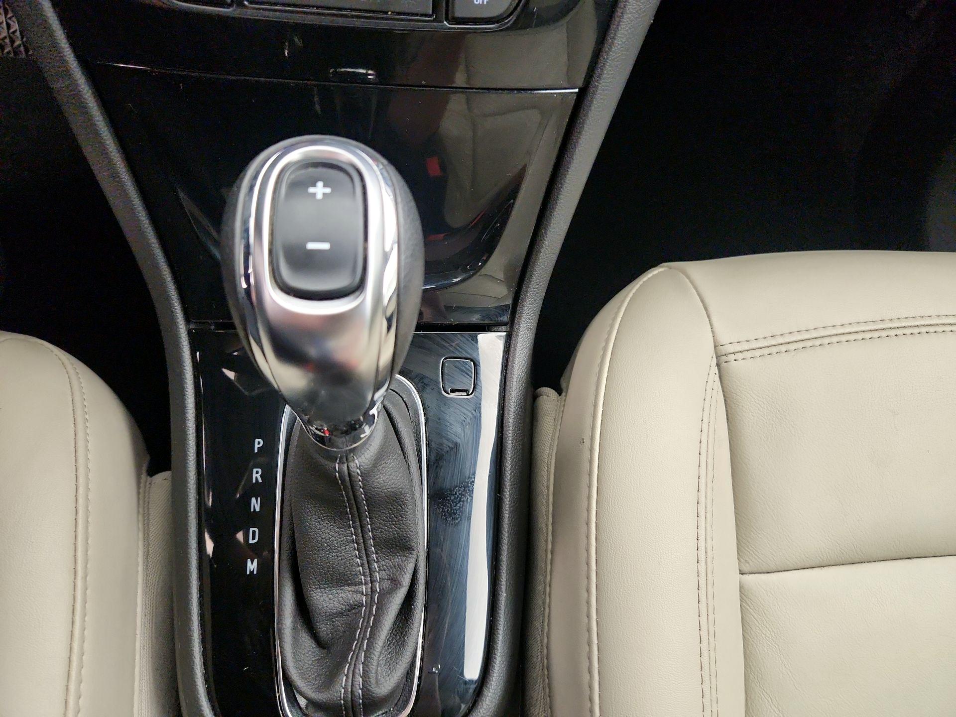 Thumbnail: 2019 Buick Encore - 18