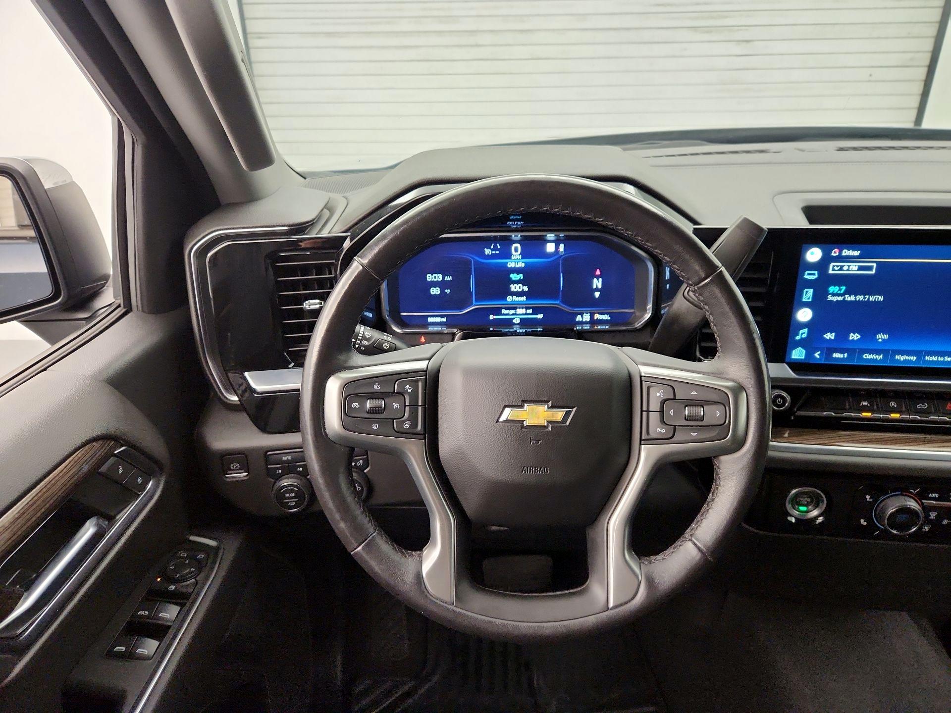 Thumbnail: 2022 Chevrolet Silverado 1500 - 10