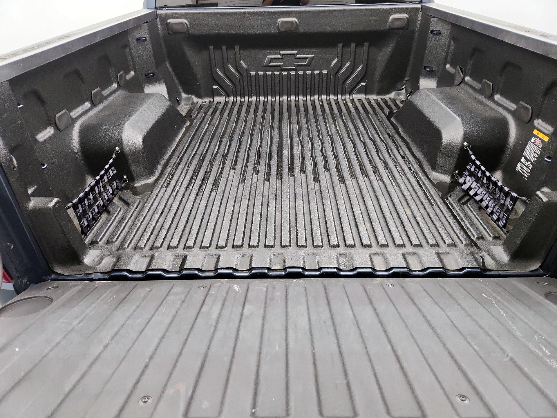 Thumbnail: 2022 Chevrolet Silverado 1500 - 20