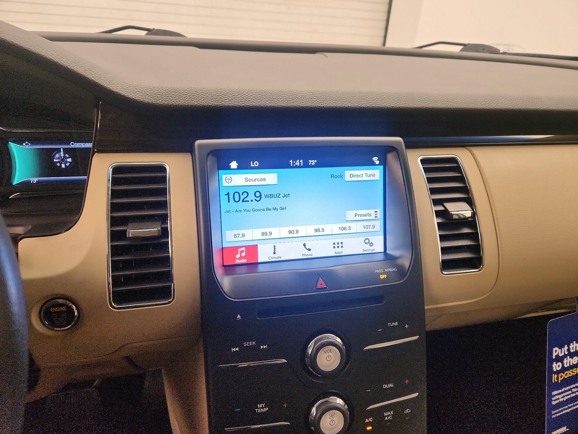 Thumbnail: 2016 Ford Flex - 15