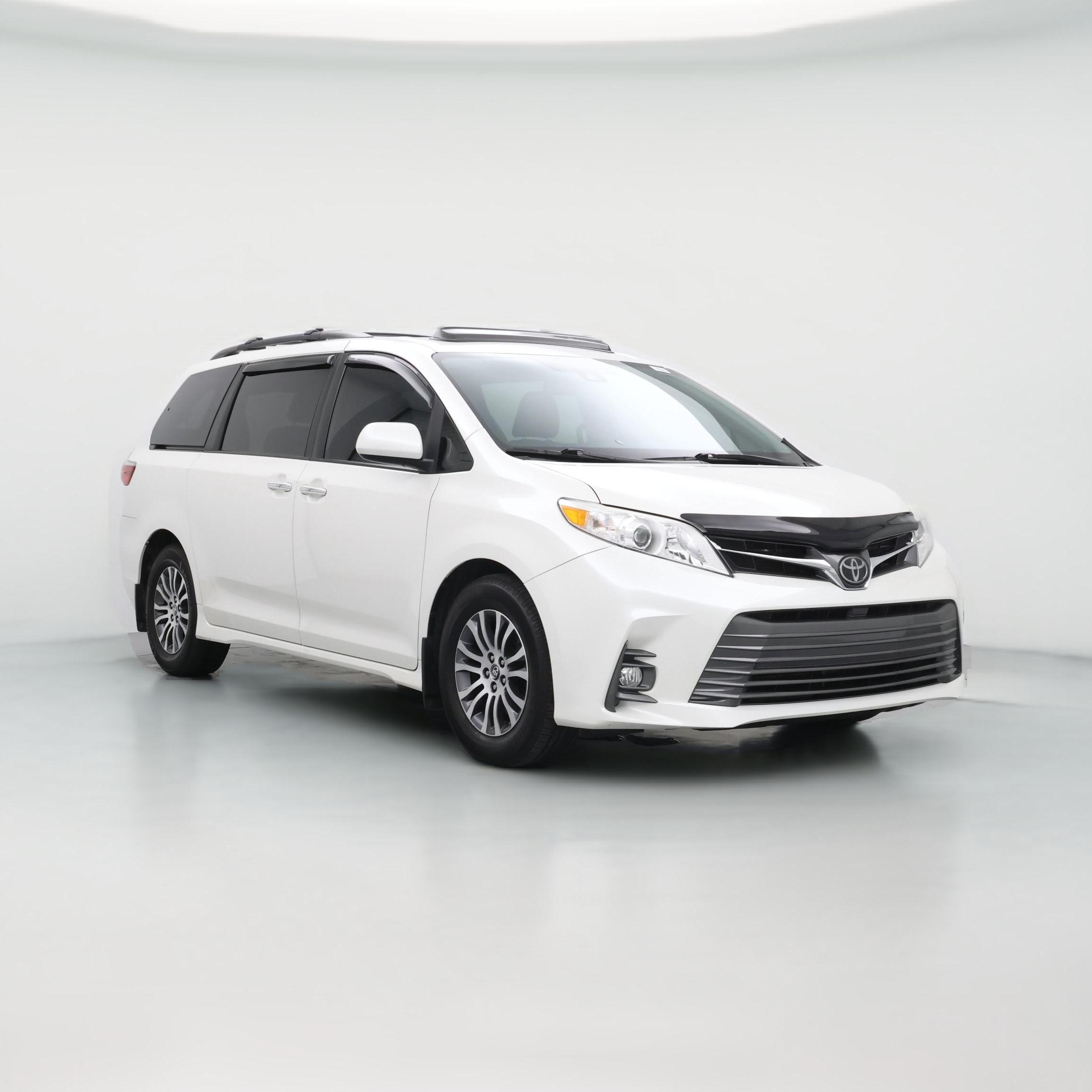 Thumbnail: 2020 Toyota Sienna - 1